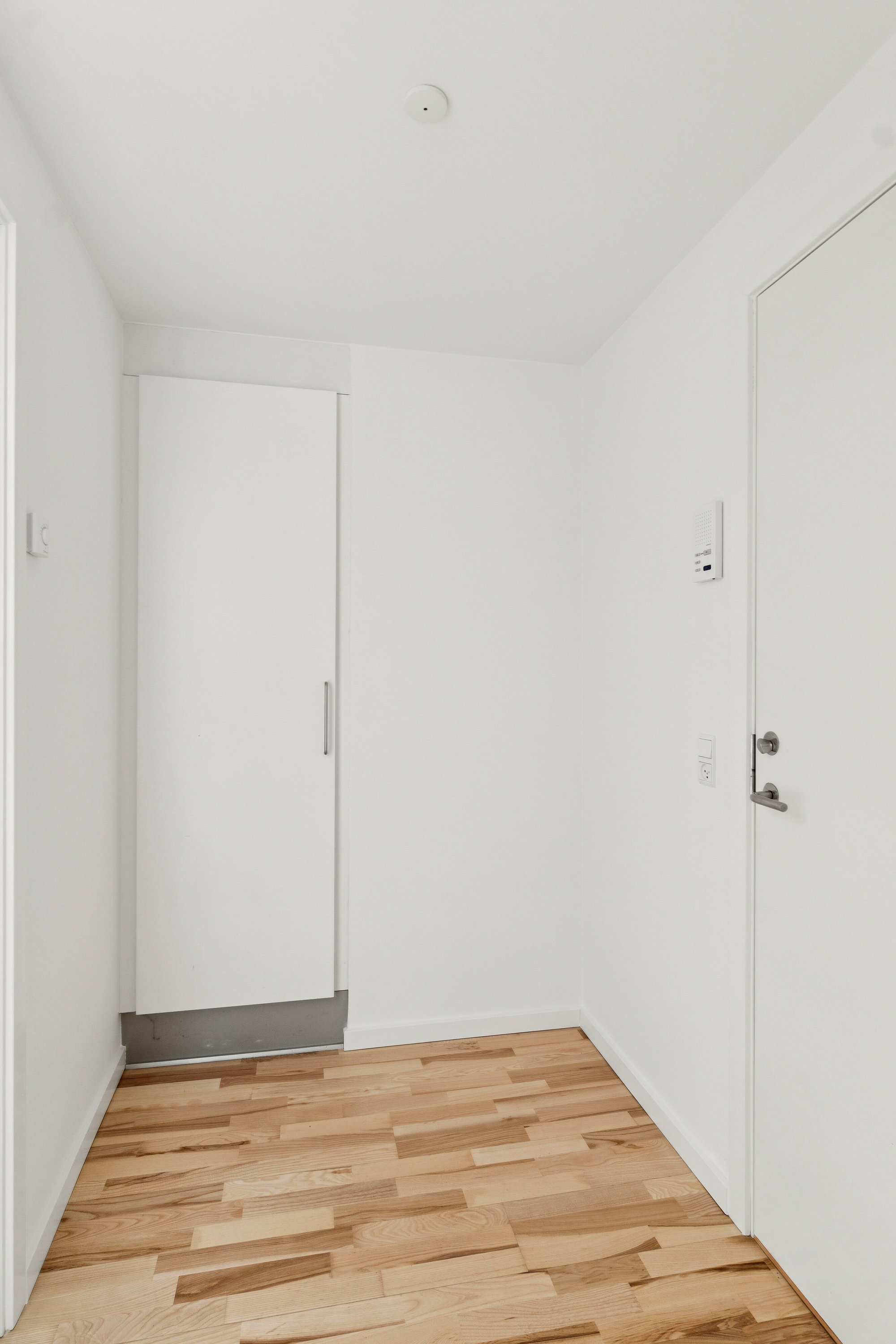 Fremhævet gang billede i fuldskærmstilstand. Billede af Bremensgade 10, st.. tv., 2300 København S