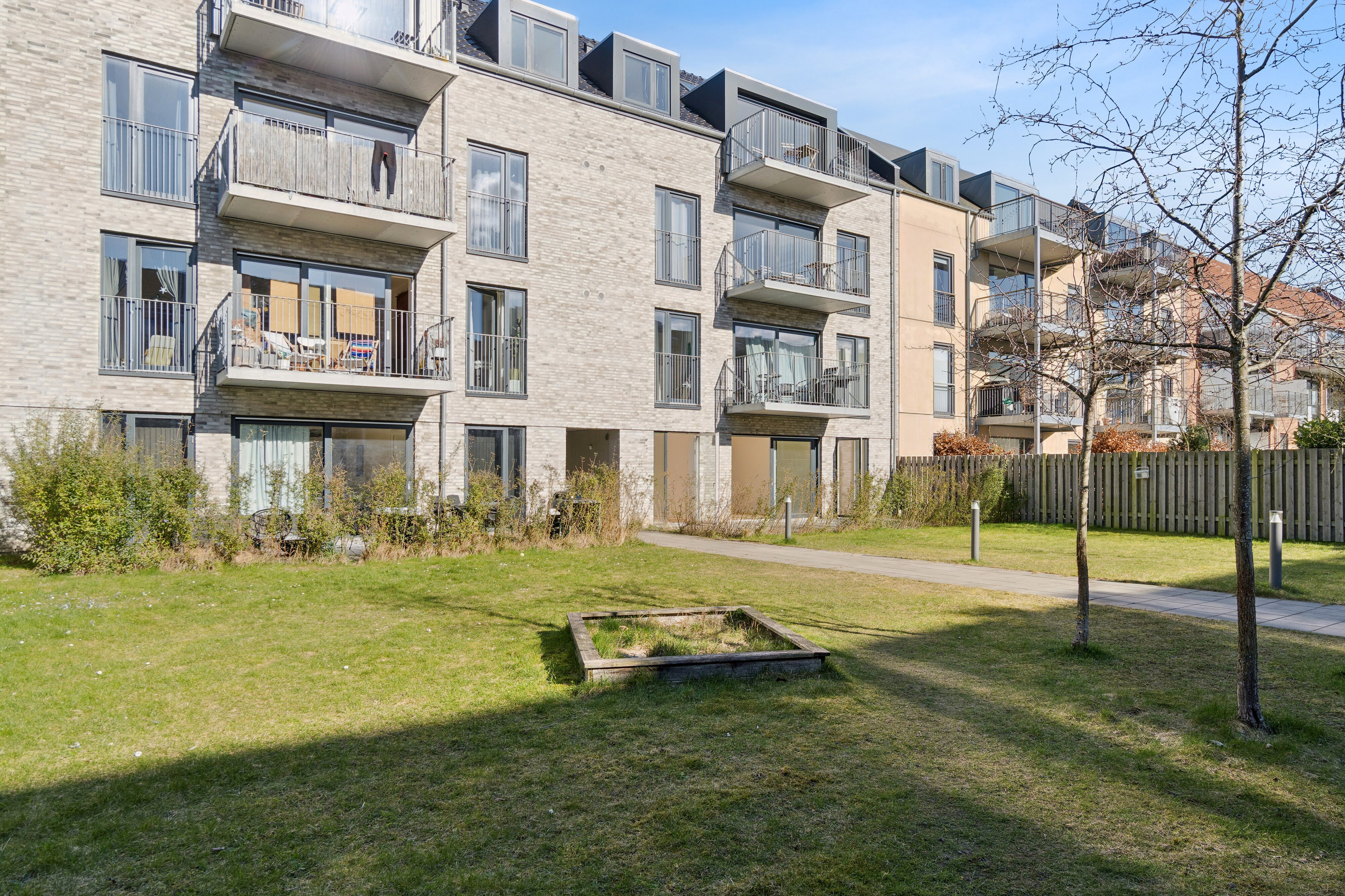 Fremhævet gårdmiljø billede i fuldskærmstilstand. Billede af Bremensgade 10, st.. tv., 2300 København S