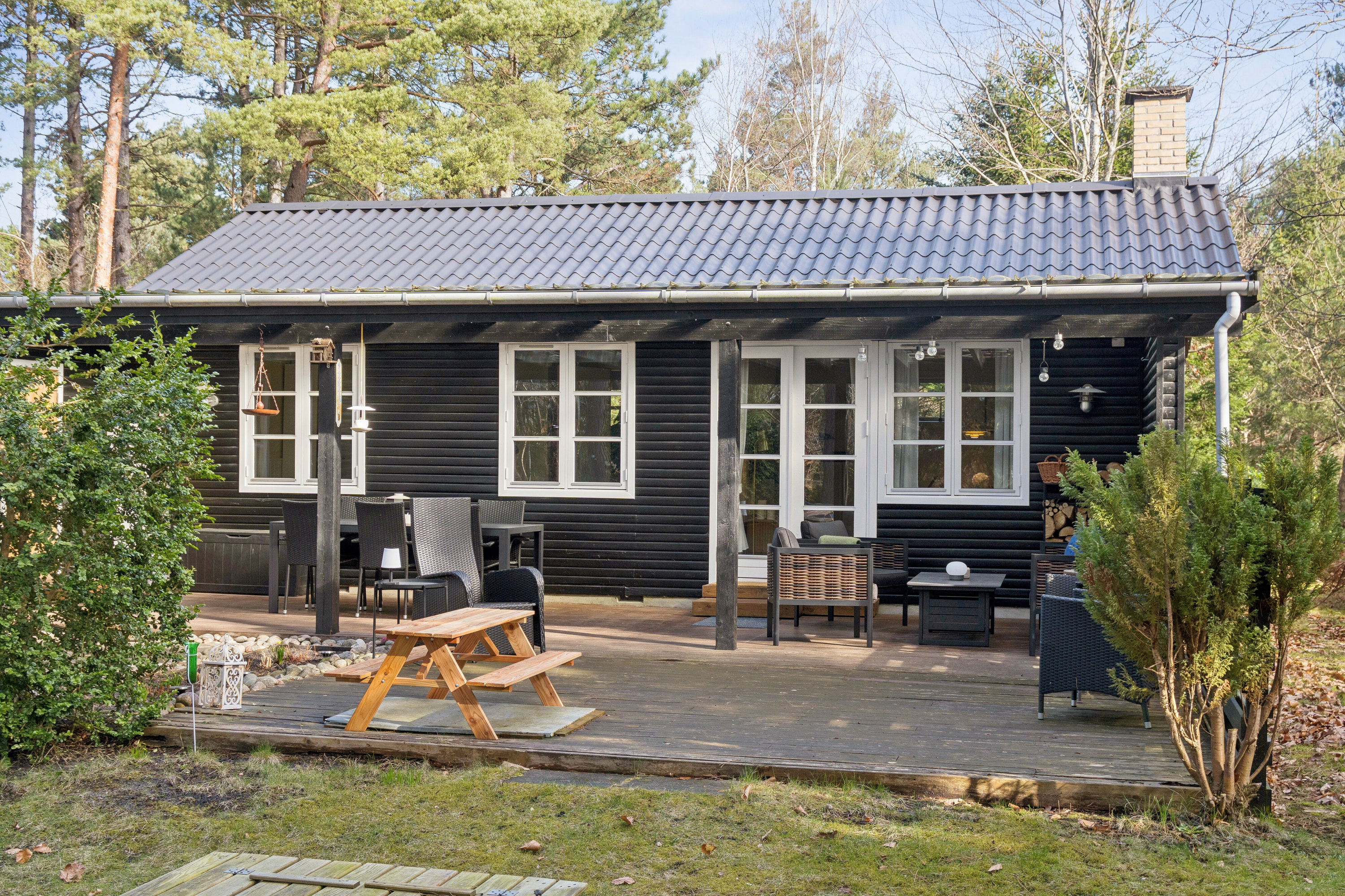 Fremhævet udendørs billede i fuldskærmstilstand. Billede af Koglevej 9, Ellinge Lyng, 4560 Vig