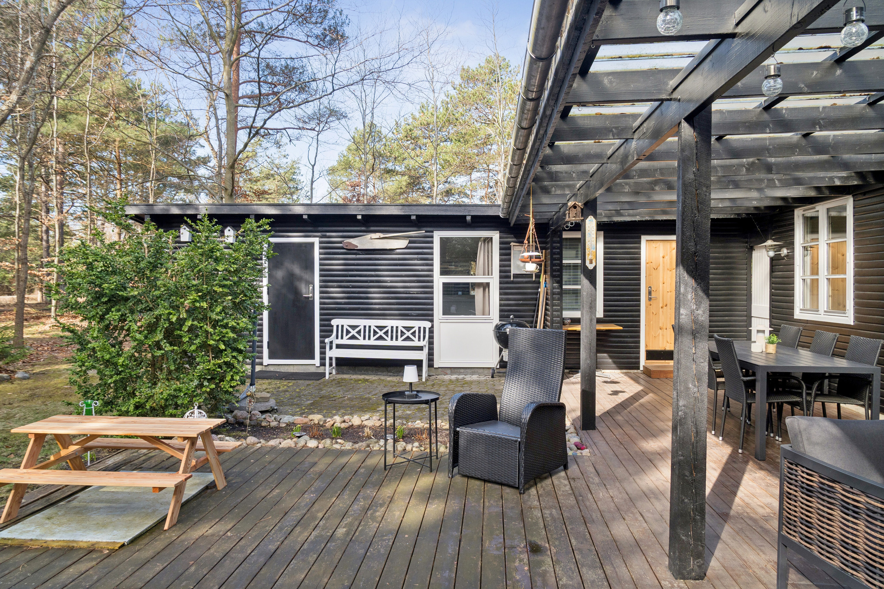 Fremhævet udendørs billede i fuldskærmstilstand. Billede af Koglevej 9, Ellinge Lyng, 4560 Vig