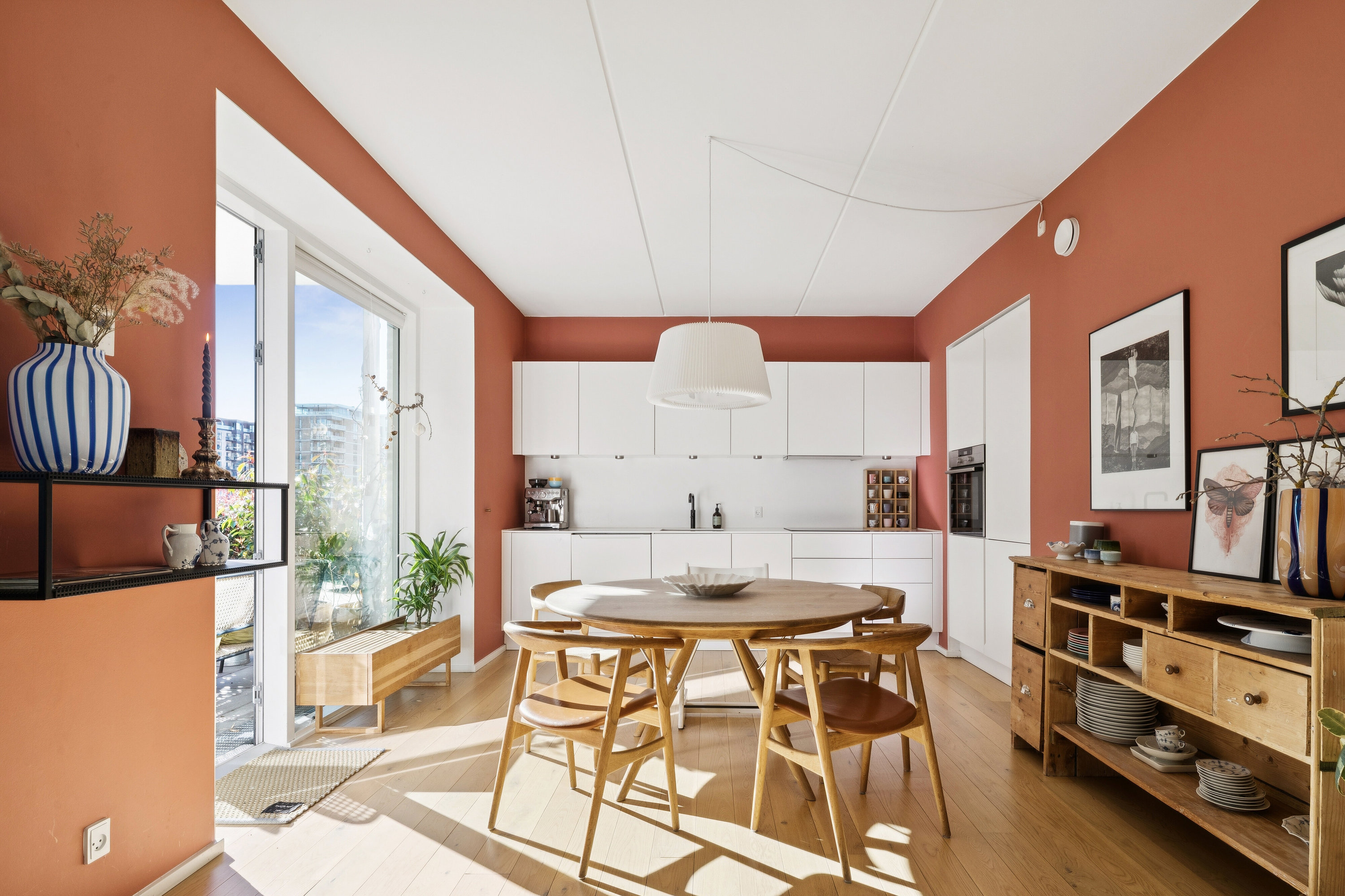 Fremhævet stue billede i fuldskærmstilstand. Billede af Islands Brygge 38B, st.. tv., 2300 København S