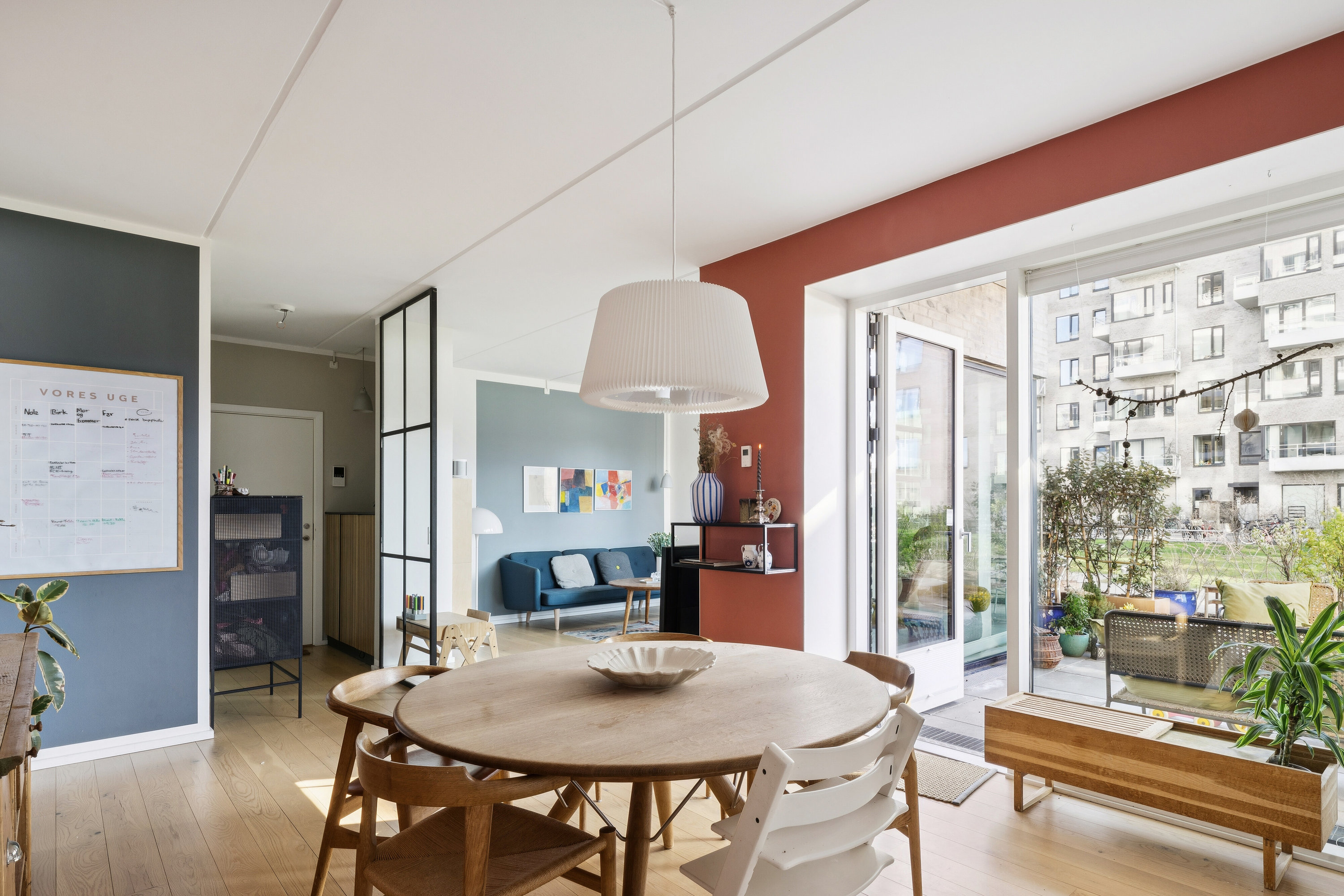 Fremhævet spisestue billede i fuldskærmstilstand. Billede af Islands Brygge 38B, st.. tv., 2300 København S