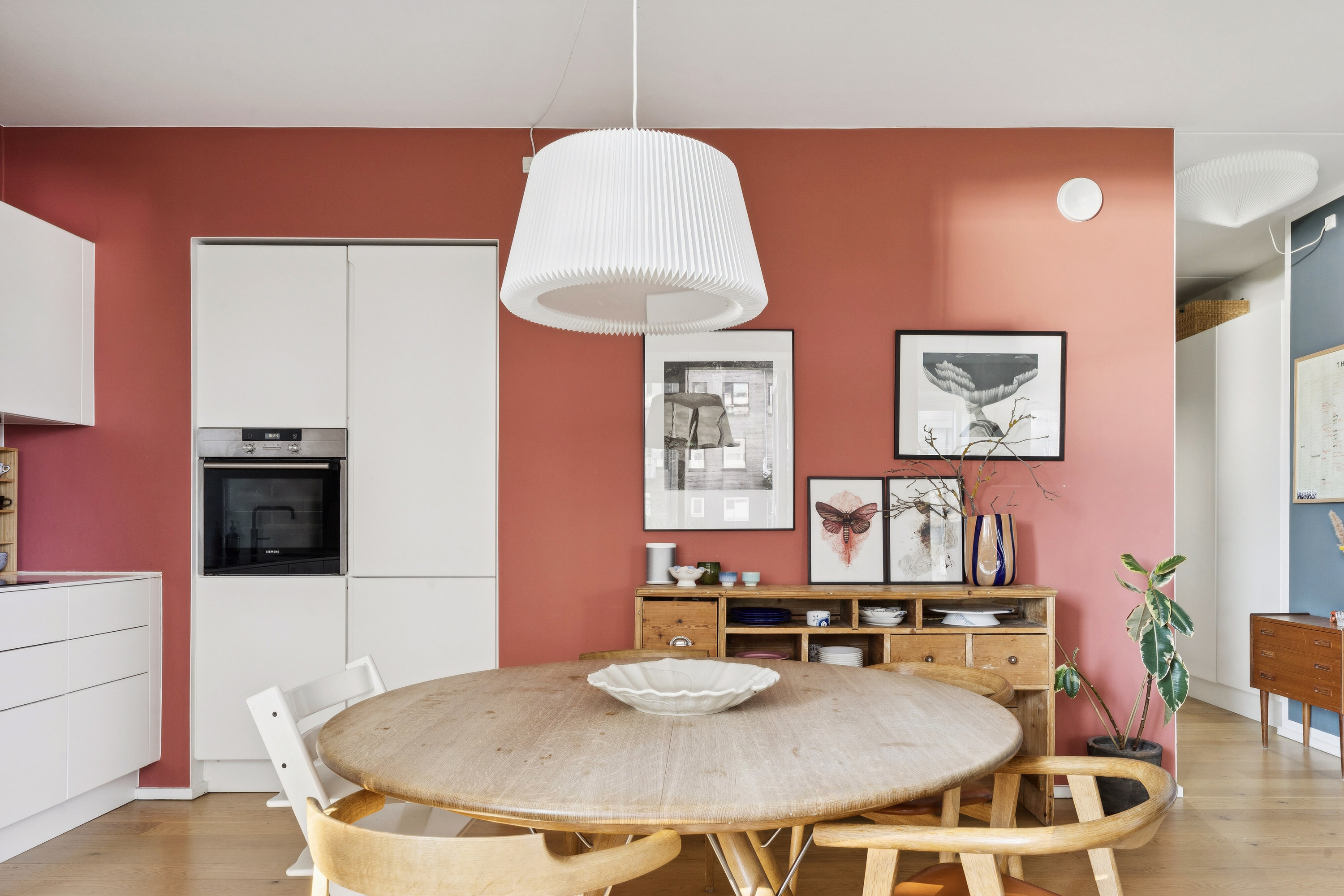 Fremhævet spisestue billede i fuldskærmstilstand. Billede af Islands Brygge 38B, st.. tv., 2300 København S