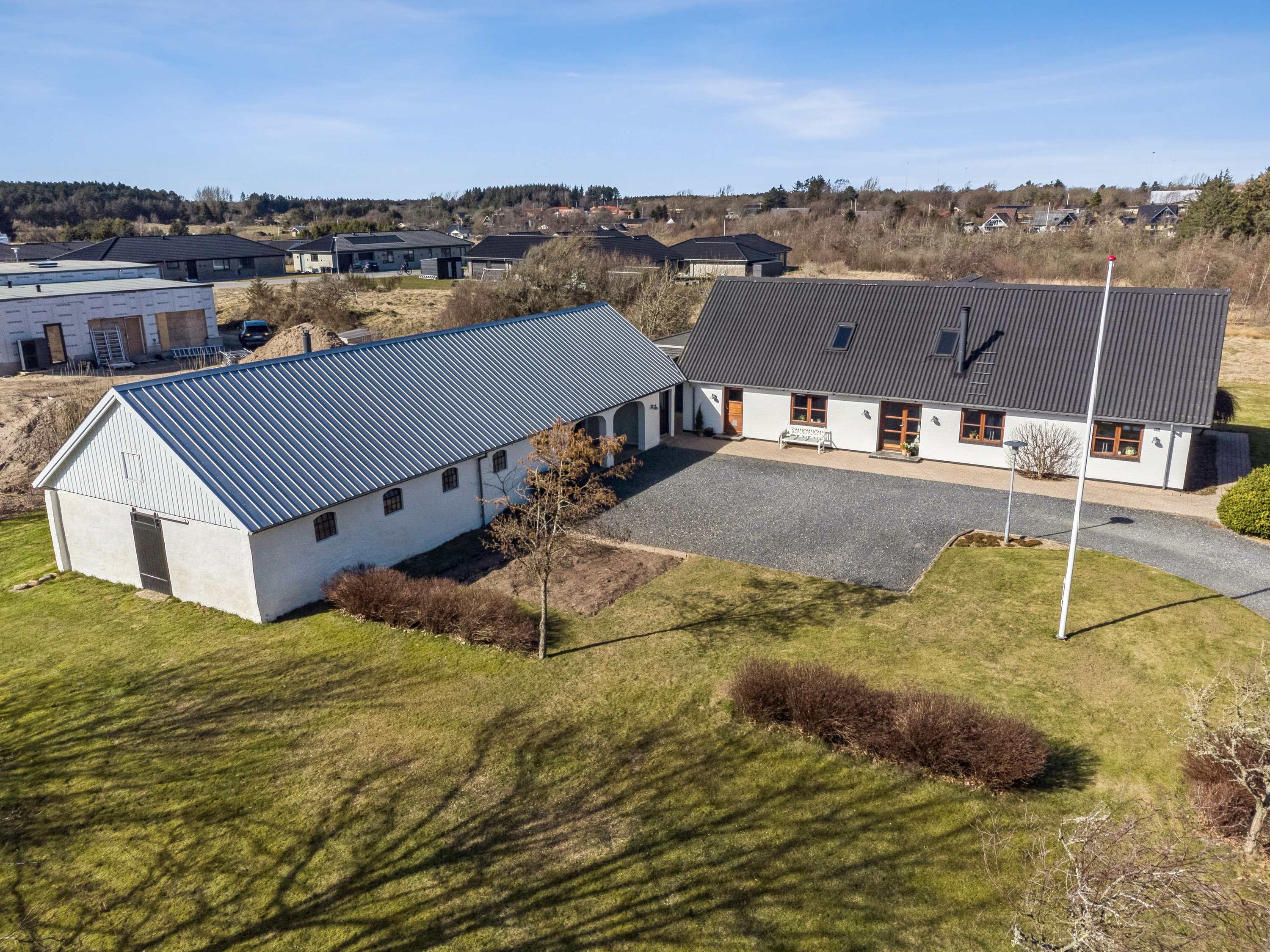 Fremhævet andet billede i fuldskærmstilstand. Billede af Nejstgårdvej 12, Tornby, 9850 Hirtshals