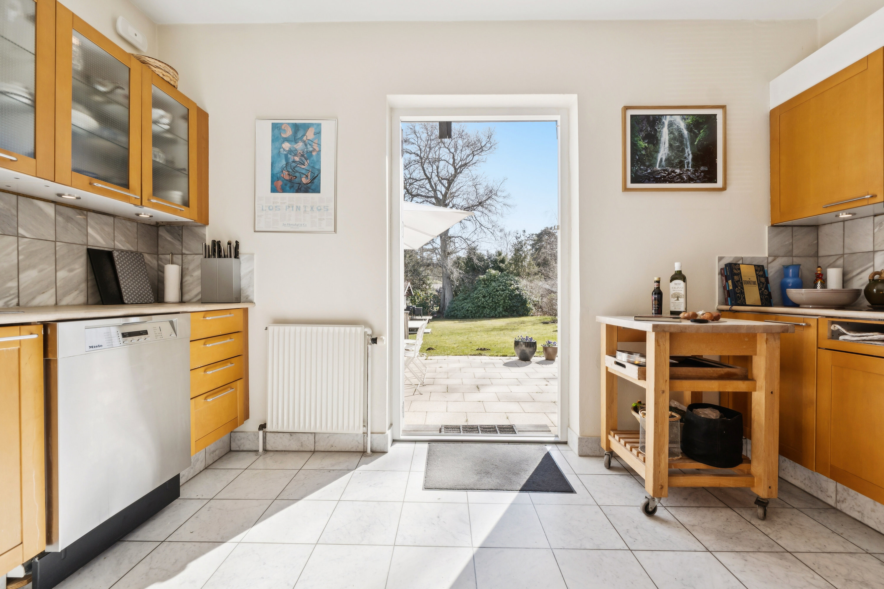 Fremhævet køkken billede i fuldskærmstilstand. Billede af Villingebæk Strandvej 553, 3100 Hornbæk