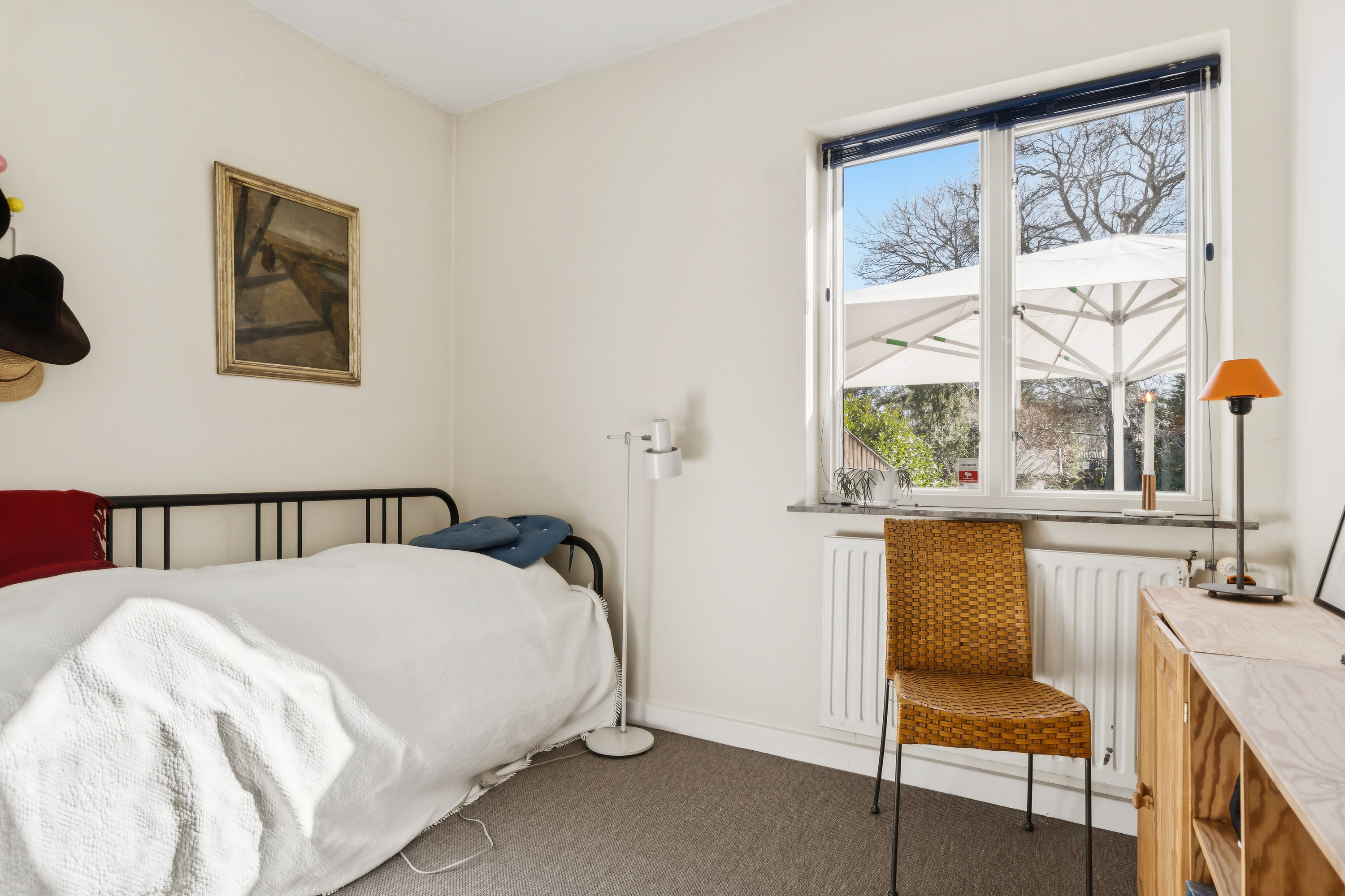 Fremhævet soveværelse billede i fuldskærmstilstand. Billede af Villingebæk Strandvej 553, 3100 Hornbæk