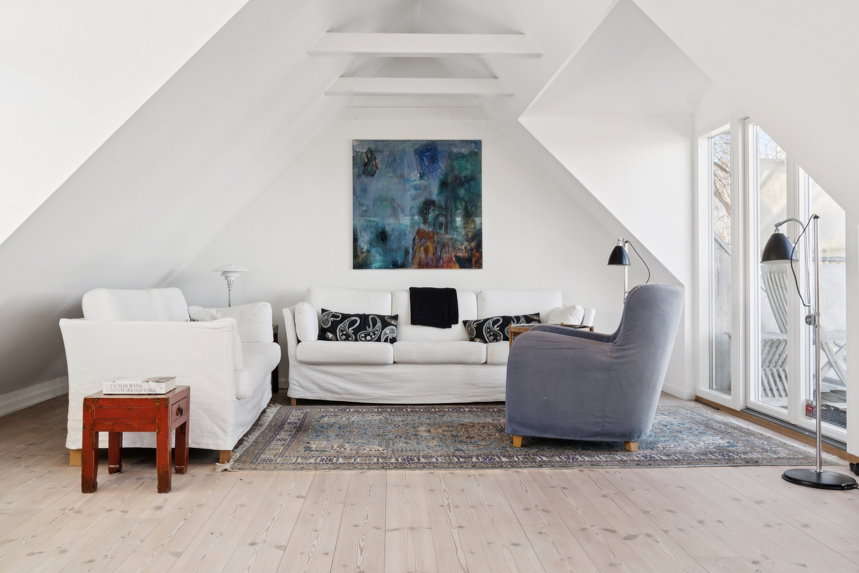 Fremhævet stue billede i fuldskærmstilstand. Billede af Villingebæk Strandvej 553, 3100 Hornbæk