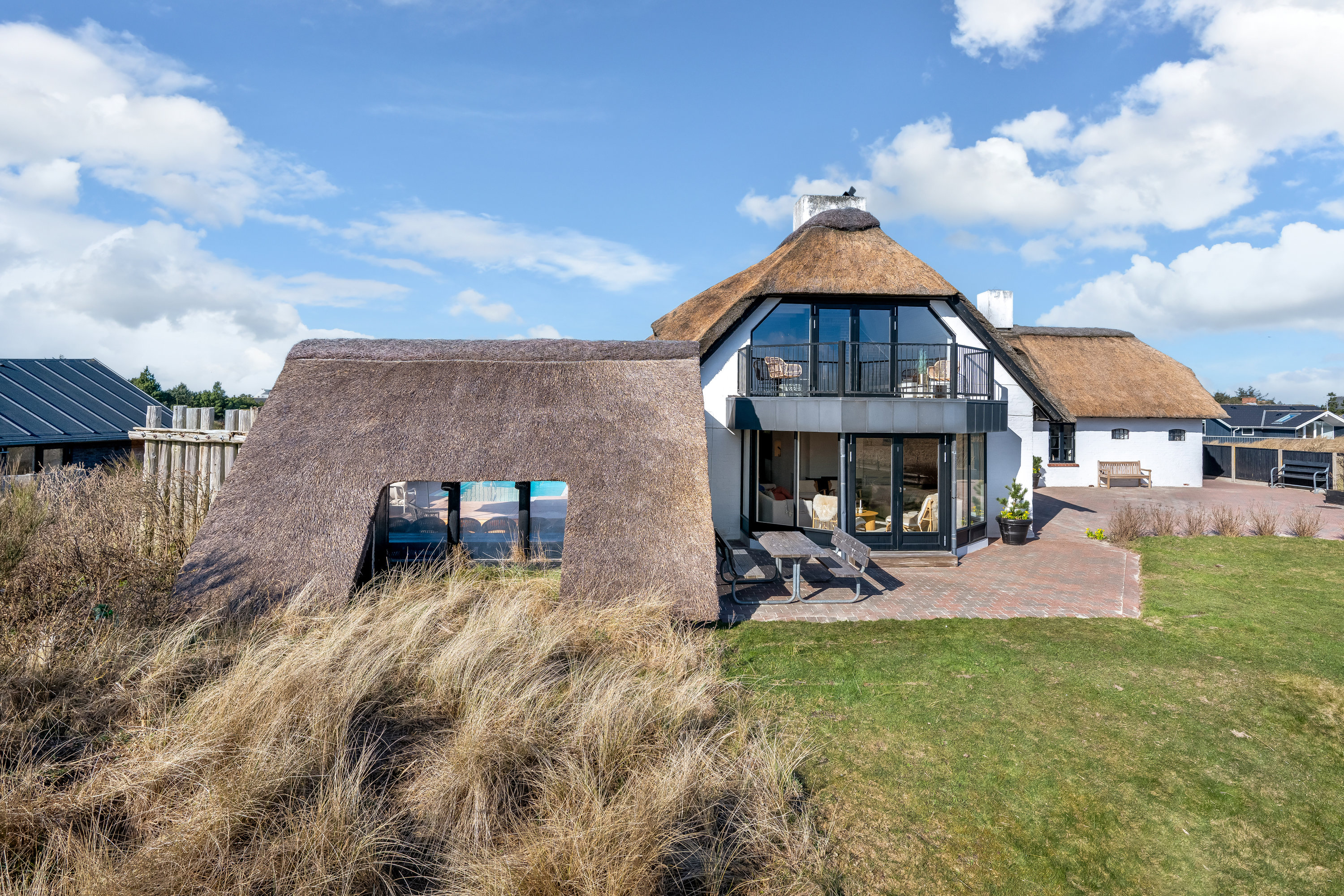 Fremhævet facade billede i fuldskærmstilstand. Billede af Lyngvig Havnevej 40, Nr Lyngvig, 6960 Hvide Sande