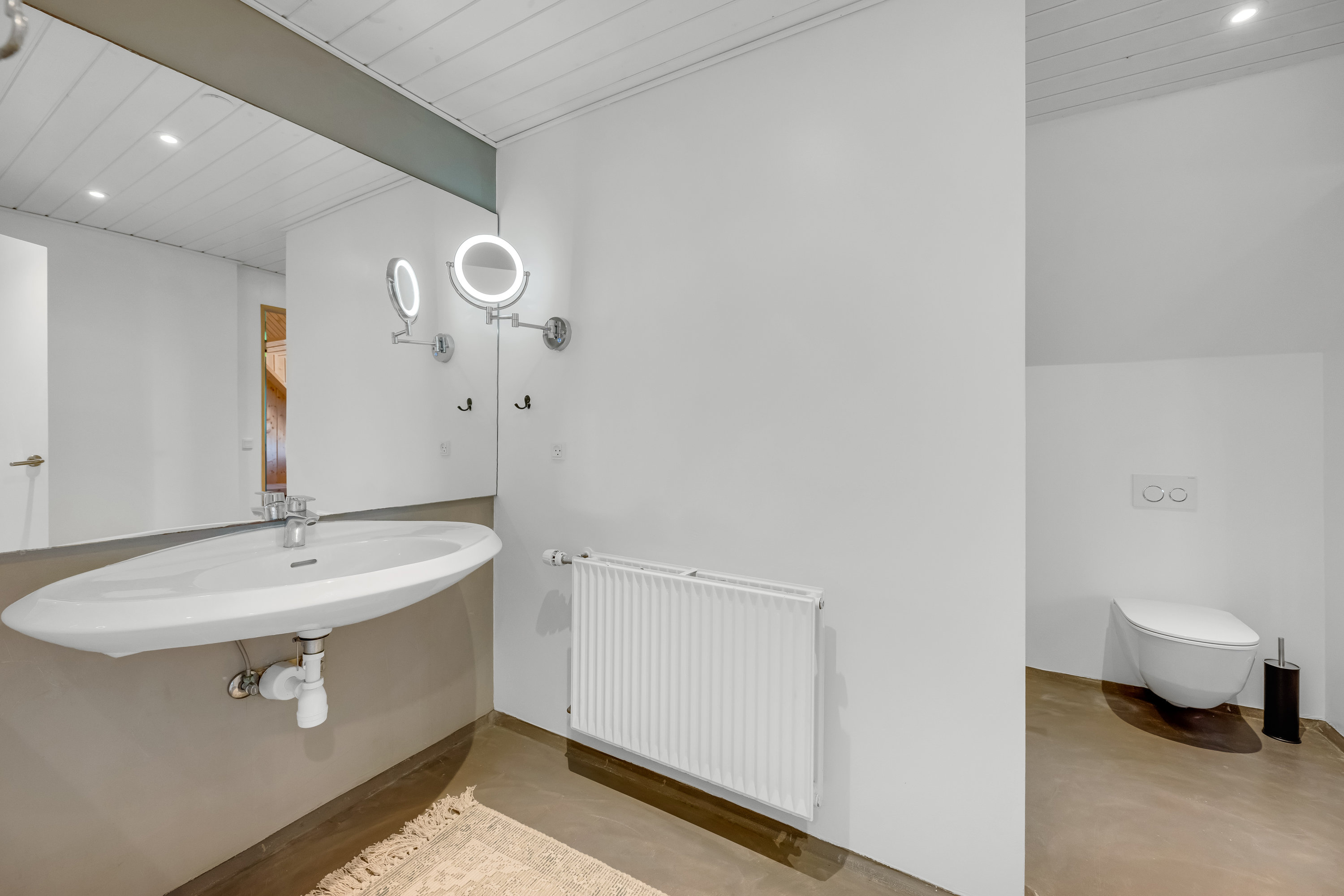 Fremhævet badeværelse billede i fuldskærmstilstand. Billede af Lyngvig Havnevej 40, Nr Lyngvig, 6960 Hvide Sande