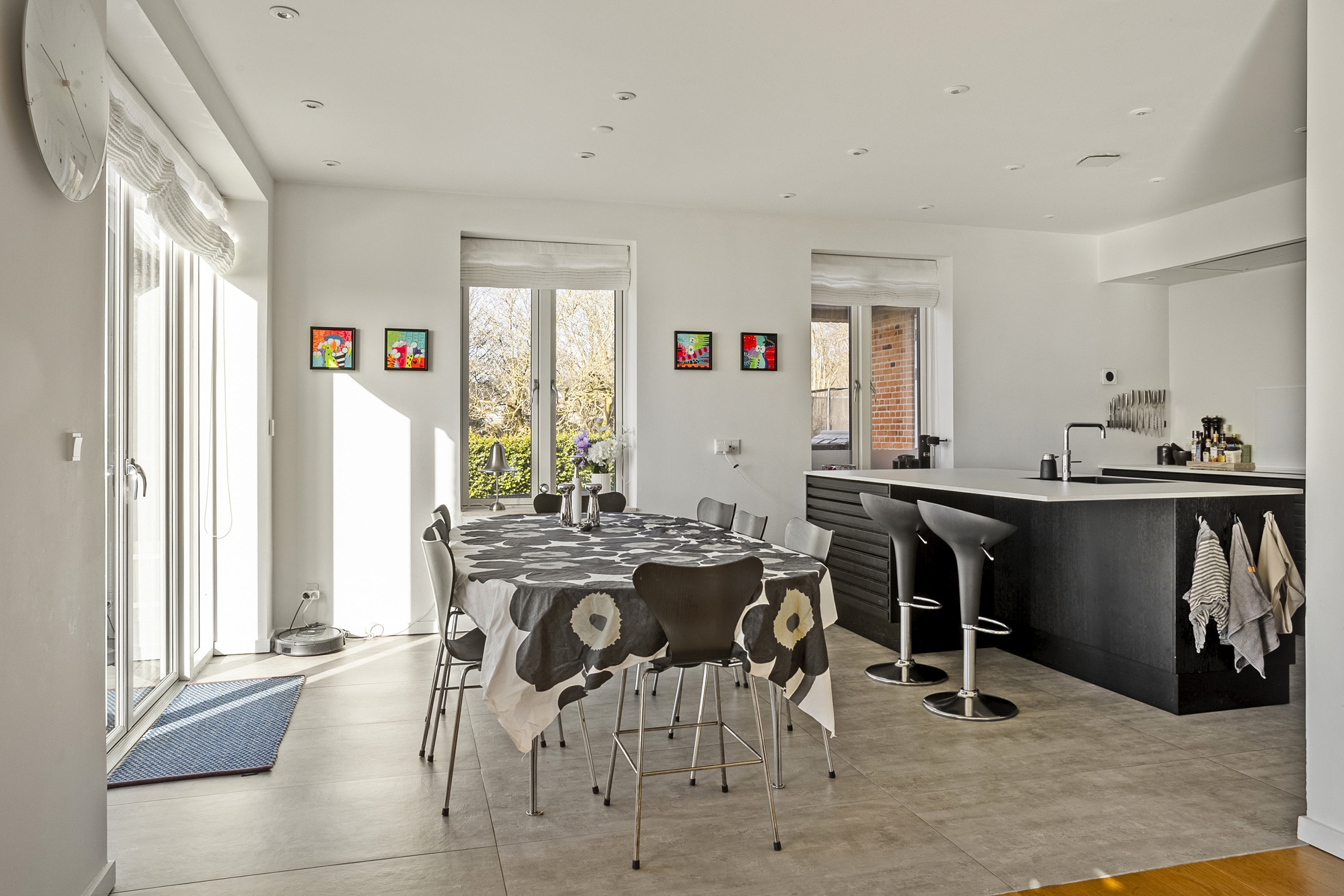 Fremhævet spisestue billede i fuldskærmstilstand. Billede af Strandvejen 3, 6000 Kolding