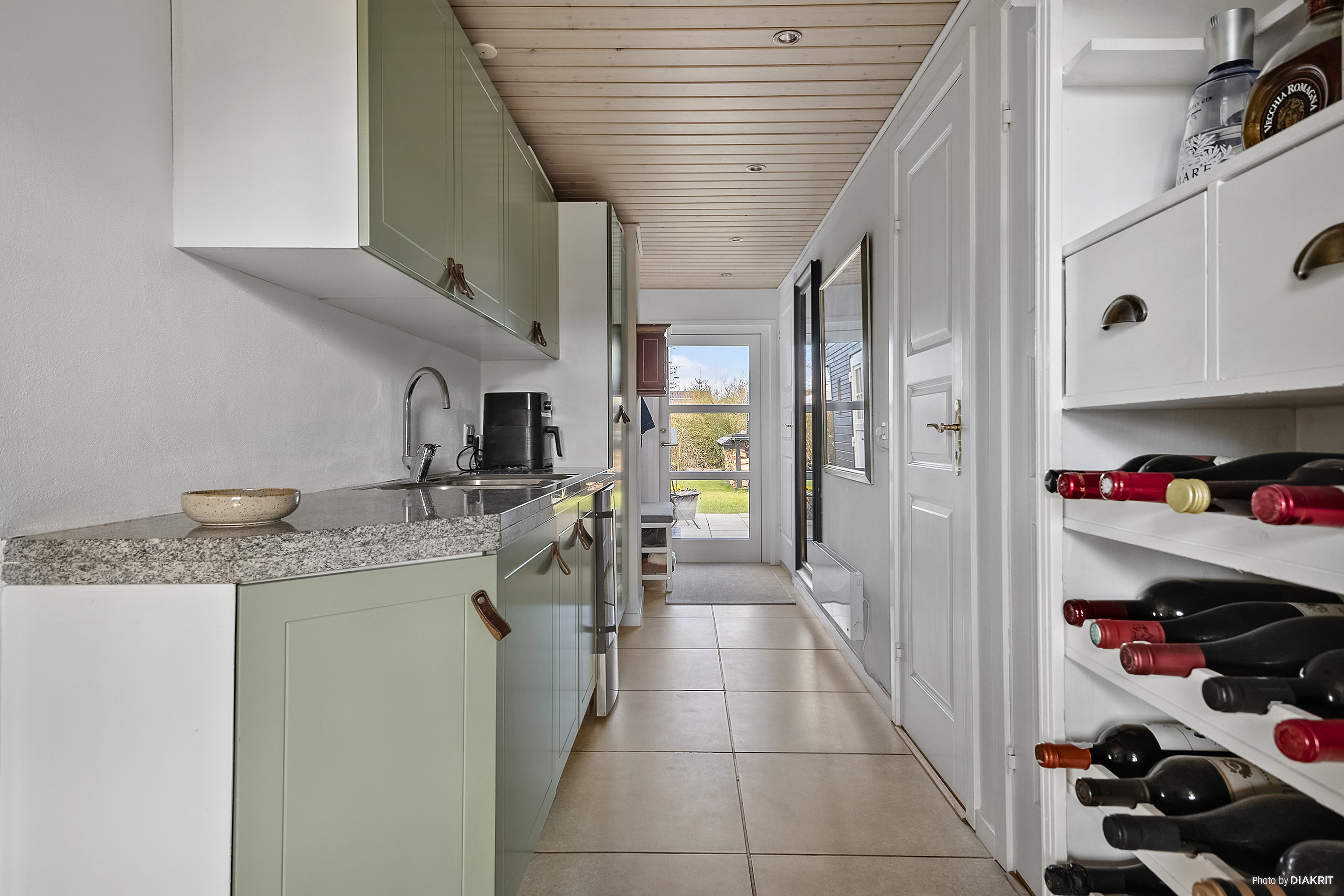 Fremhævet køkken billede i fuldskærmstilstand. Billede af Pilevej 6, Saksild Str, 8300 Odder