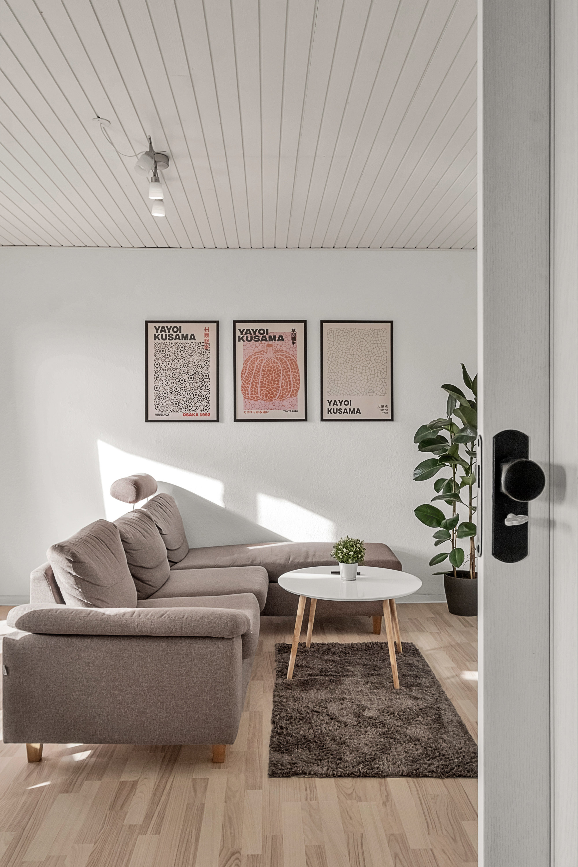 Fremhævet stue billede i fuldskærmstilstand. Billede af Vestre Ringgade 216, 3. tv., 8000 Aarhus C