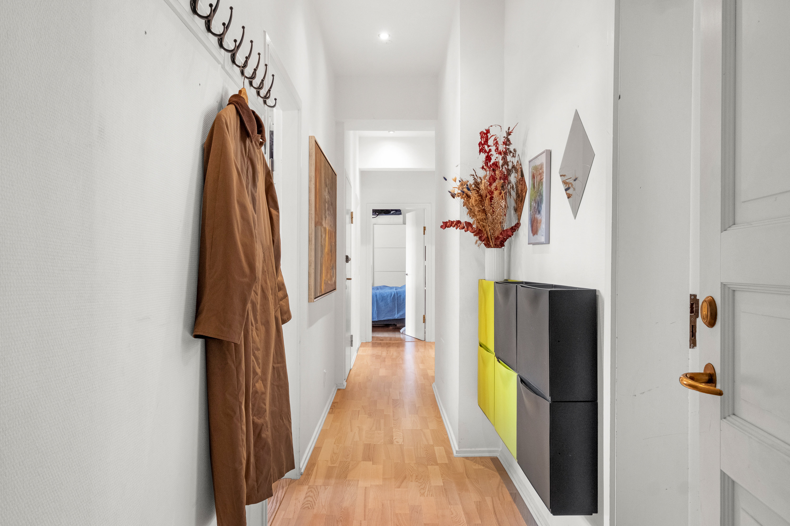 Fremhævet entré billede i fuldskærmstilstand. Billede af Christiansgade 25, st.. th., 8000 Aarhus C