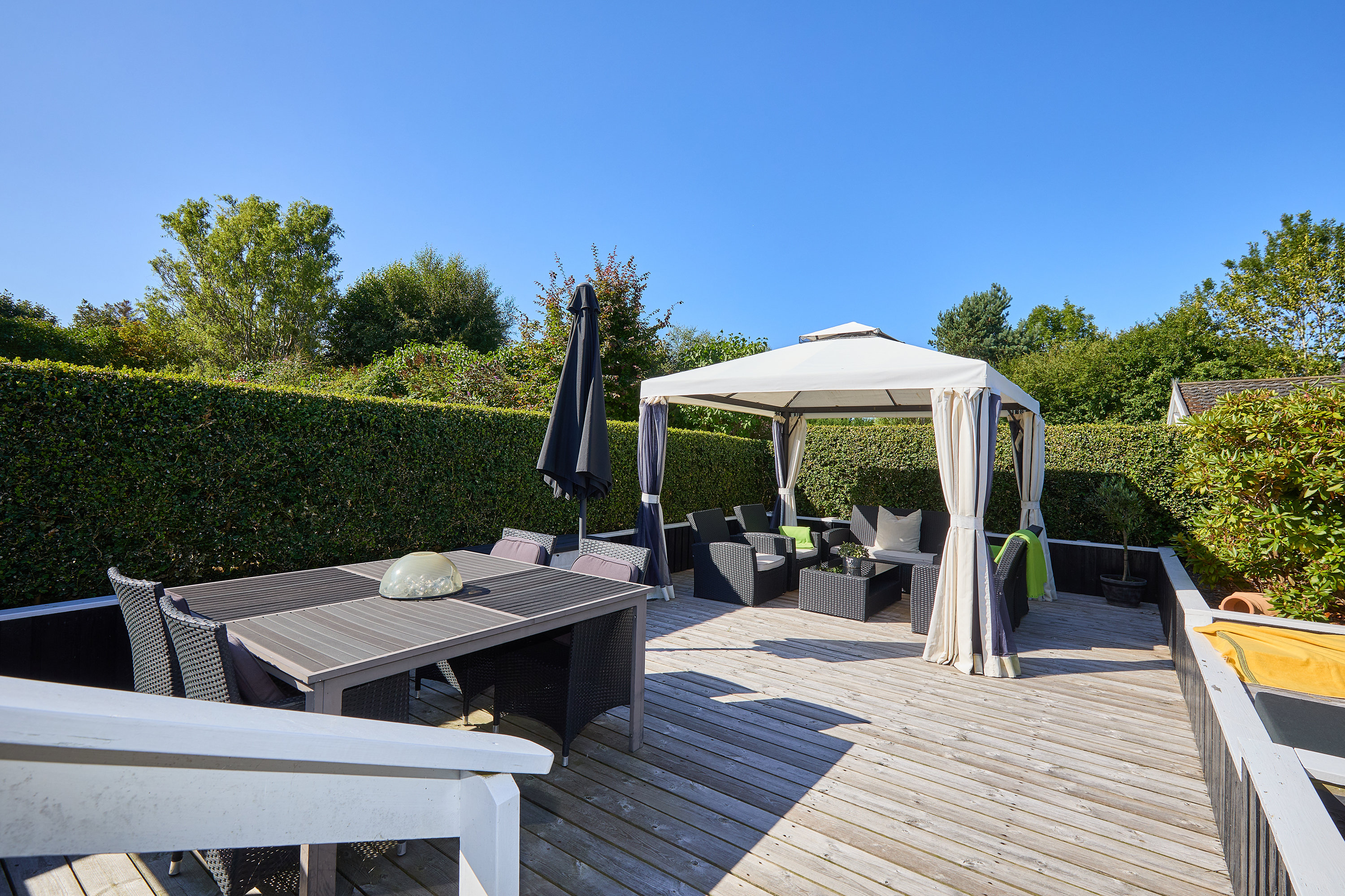 Fremhævet terrasse billede i fuldskærmstilstand. Billede af Agerkær 29, Udsholt, 3250 Gilleleje