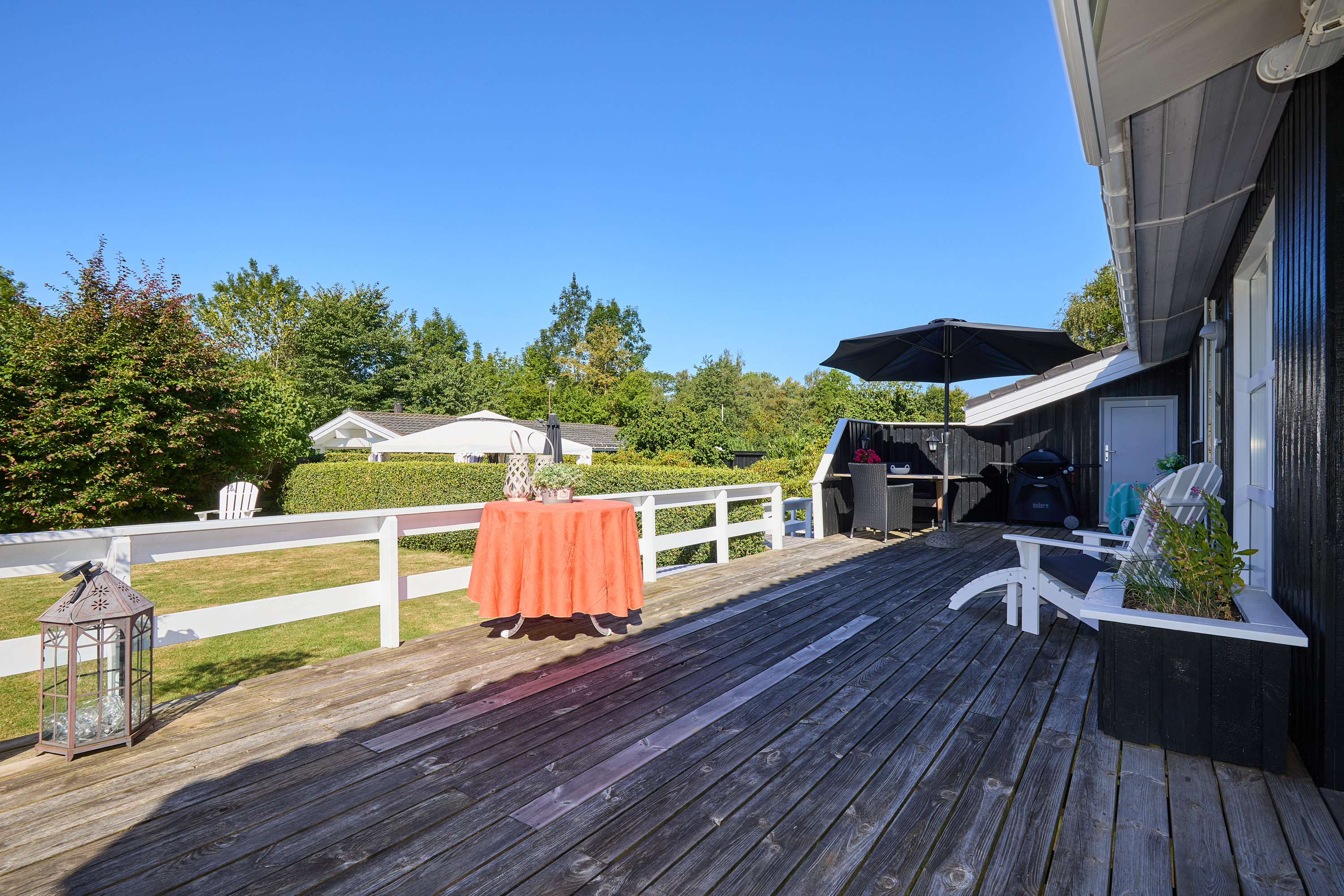 Fremhævet terrasse billede i fuldskærmstilstand. Billede af Agerkær 29, Udsholt, 3250 Gilleleje
