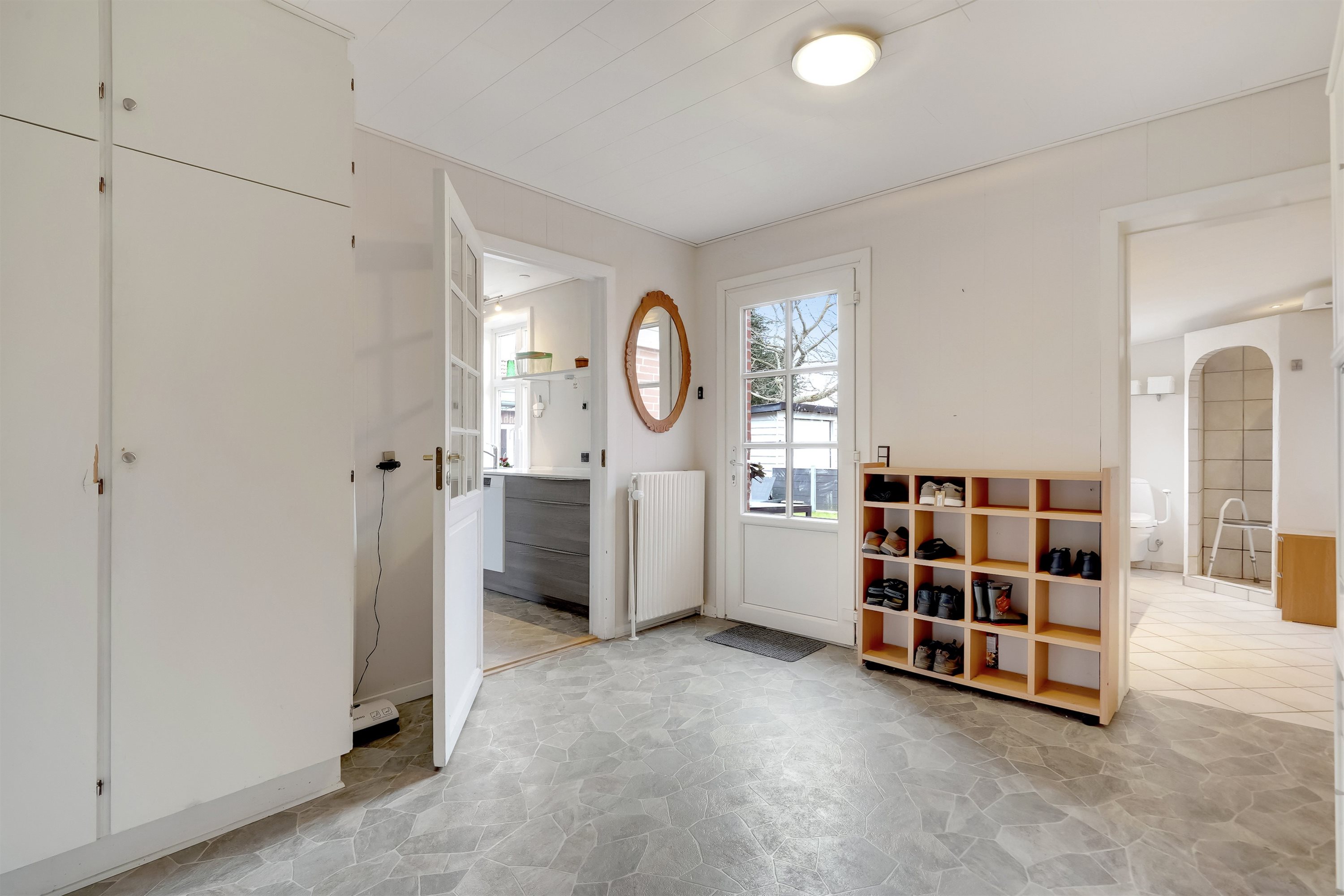 Fremhævet entré fra gårdhave billede i fuldskærmstilstand. Billede af Hornelund 3, Horne, 6800 Varde