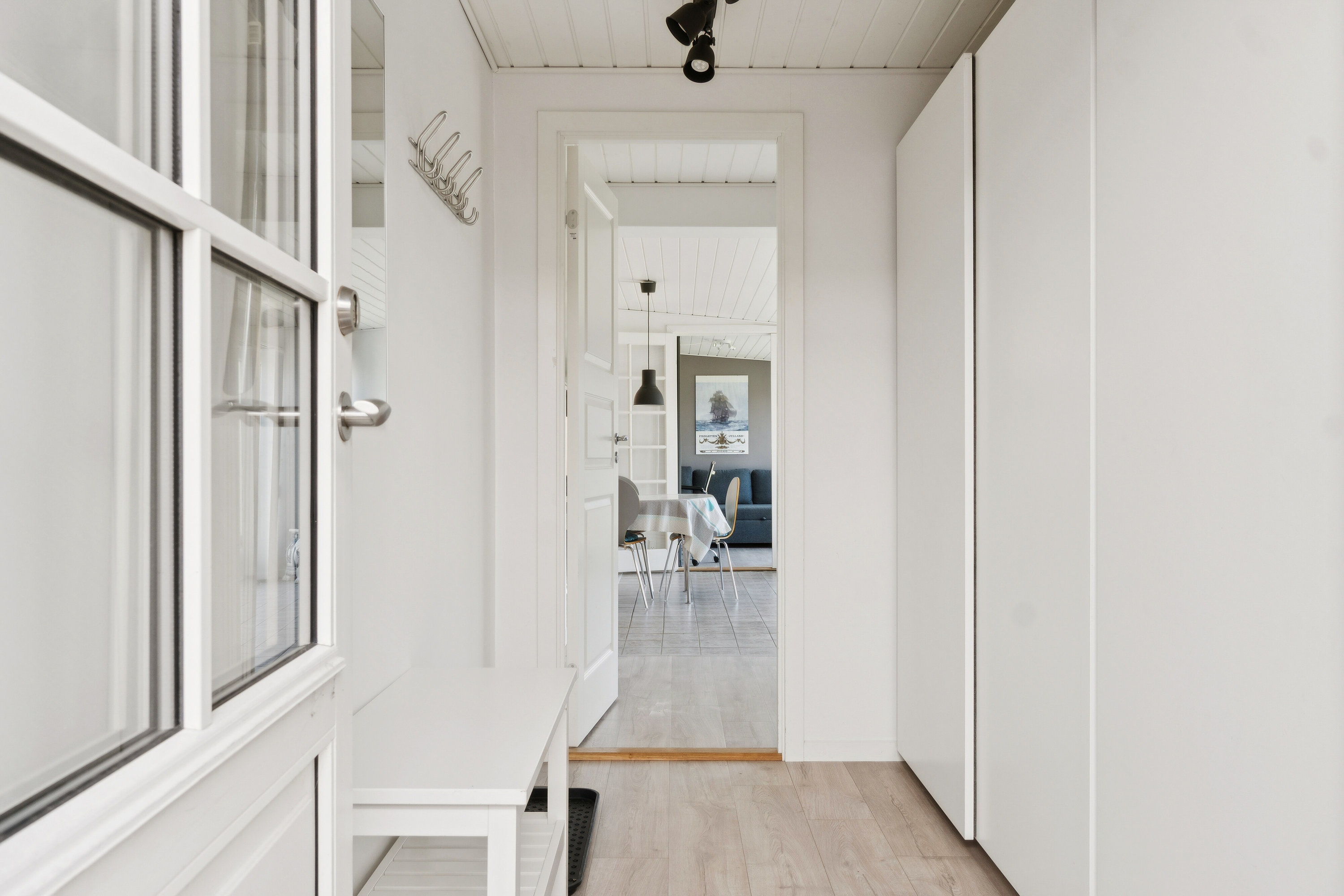 Fremhævet hall billede i fuldskærmstilstand. Billede af Tranevej 23, Ll Kongsmark, 4200 Slagelse