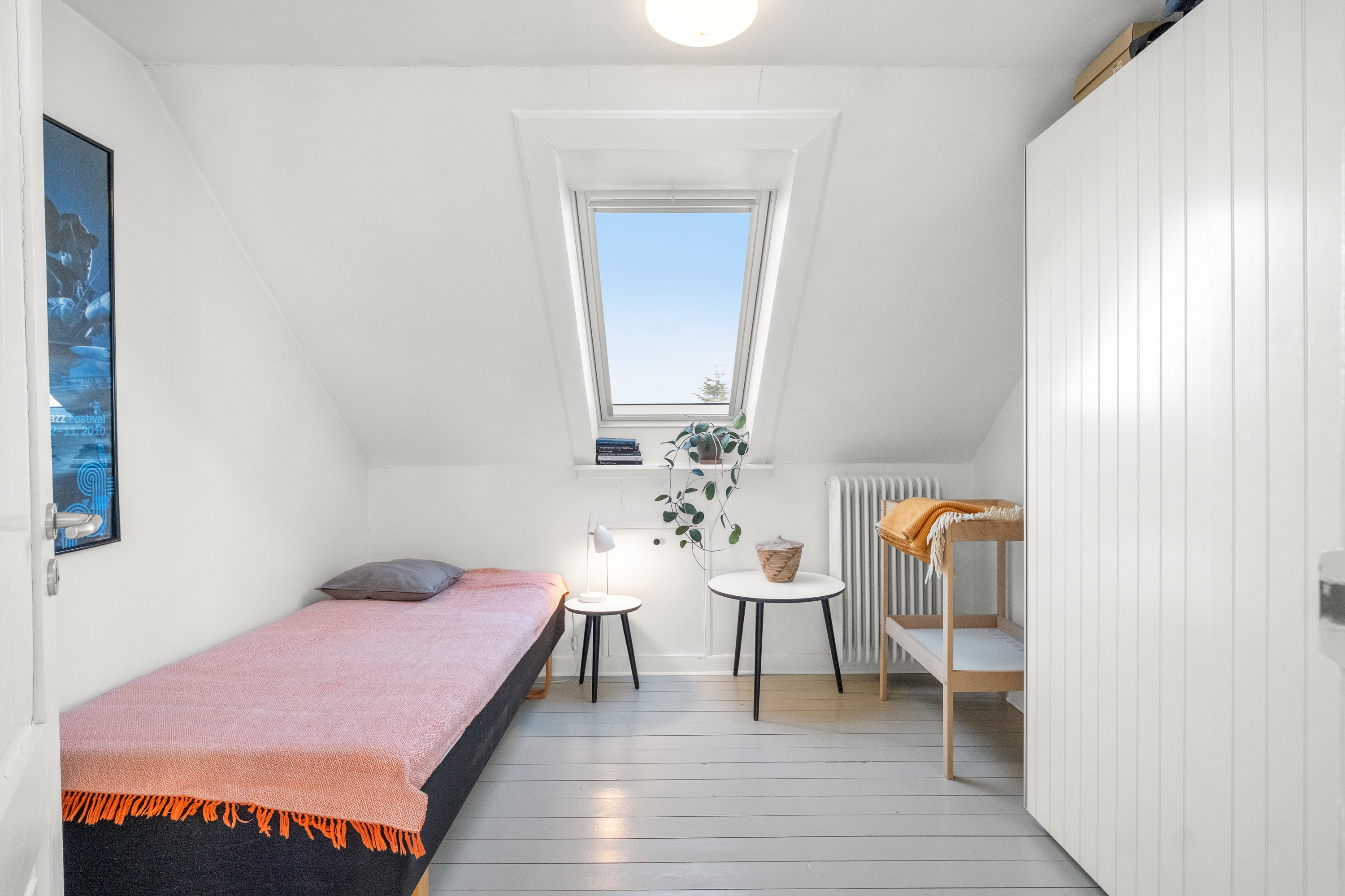 Fremhævet værelse billede i fuldskærmstilstand. Billede af Ole Rømers Gade 68, 8000 Aarhus C