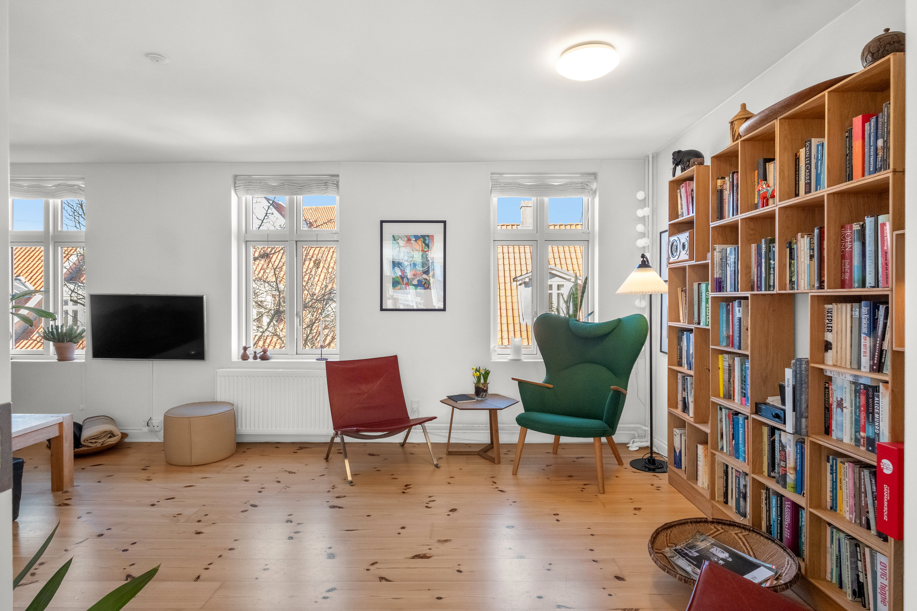 Fremhævet stue billede i fuldskærmstilstand. Billede af Ole Rømers Gade 68, 8000 Aarhus C