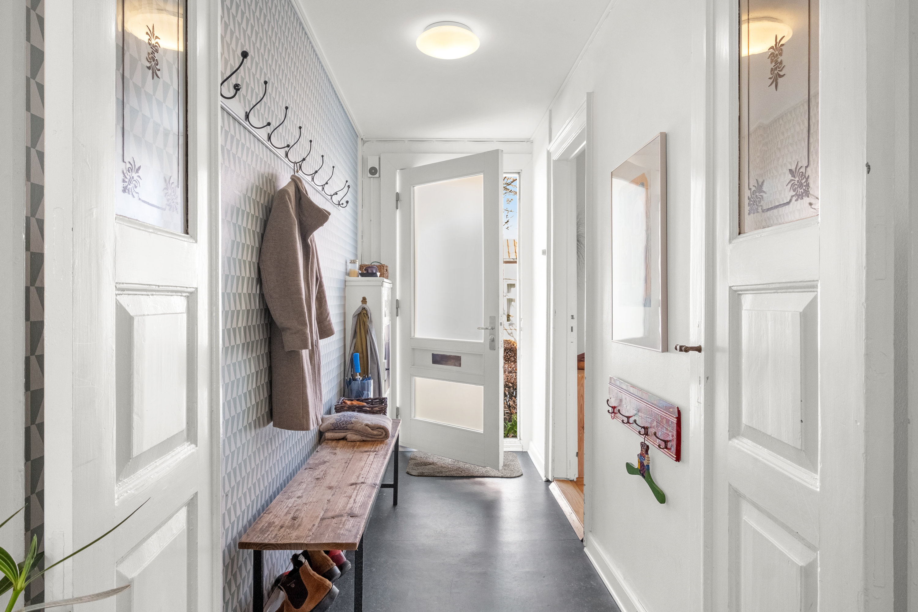 Fremhævet entré billede i fuldskærmstilstand. Billede af Ole Rømers Gade 68, 8000 Aarhus C