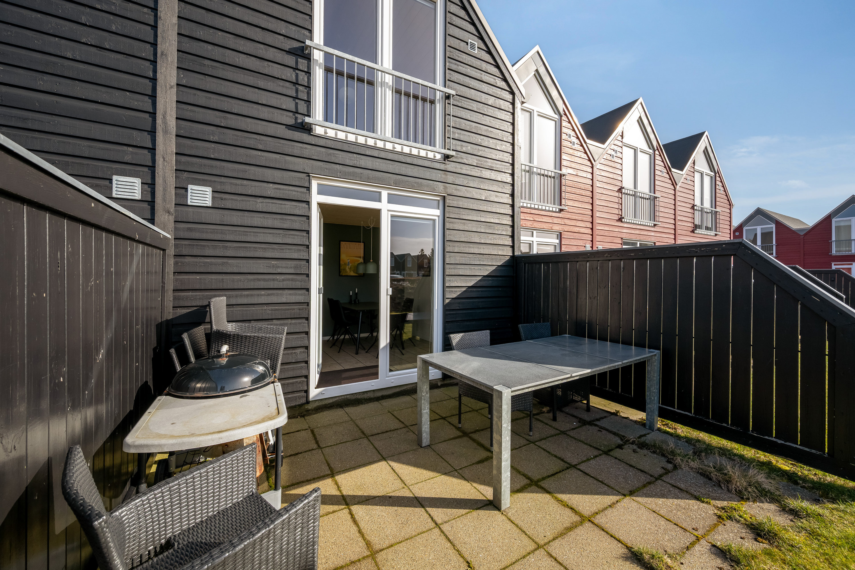 Fremhævet terrasse billede i fuldskærmstilstand. Billede af Lønne Feriepark 146D, Lønne, 6830 Nørre Nebel