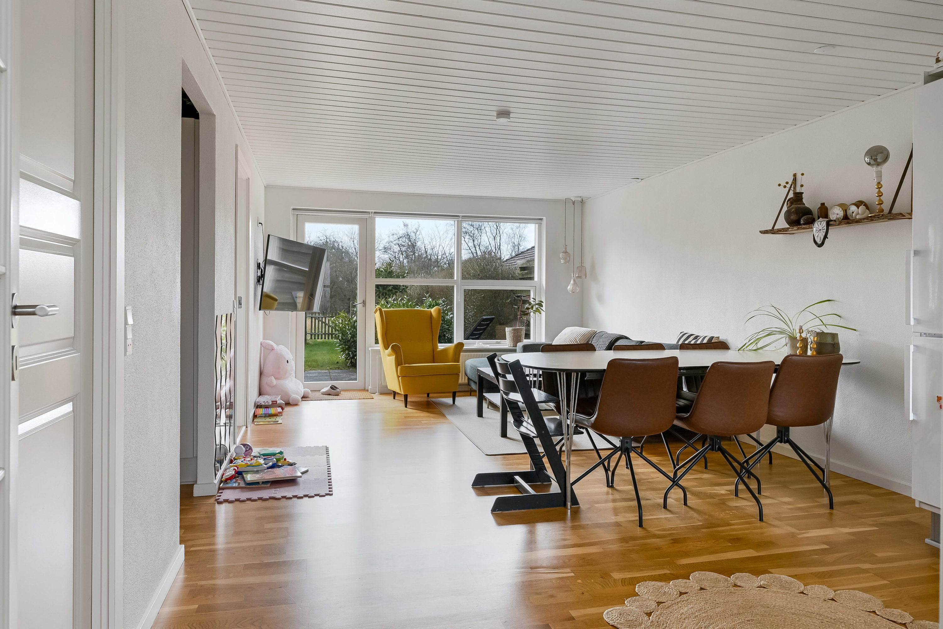 Fremhævet stue billede i fuldskærmstilstand. Billede af Buntmagervej 46, 6710 Esbjerg V