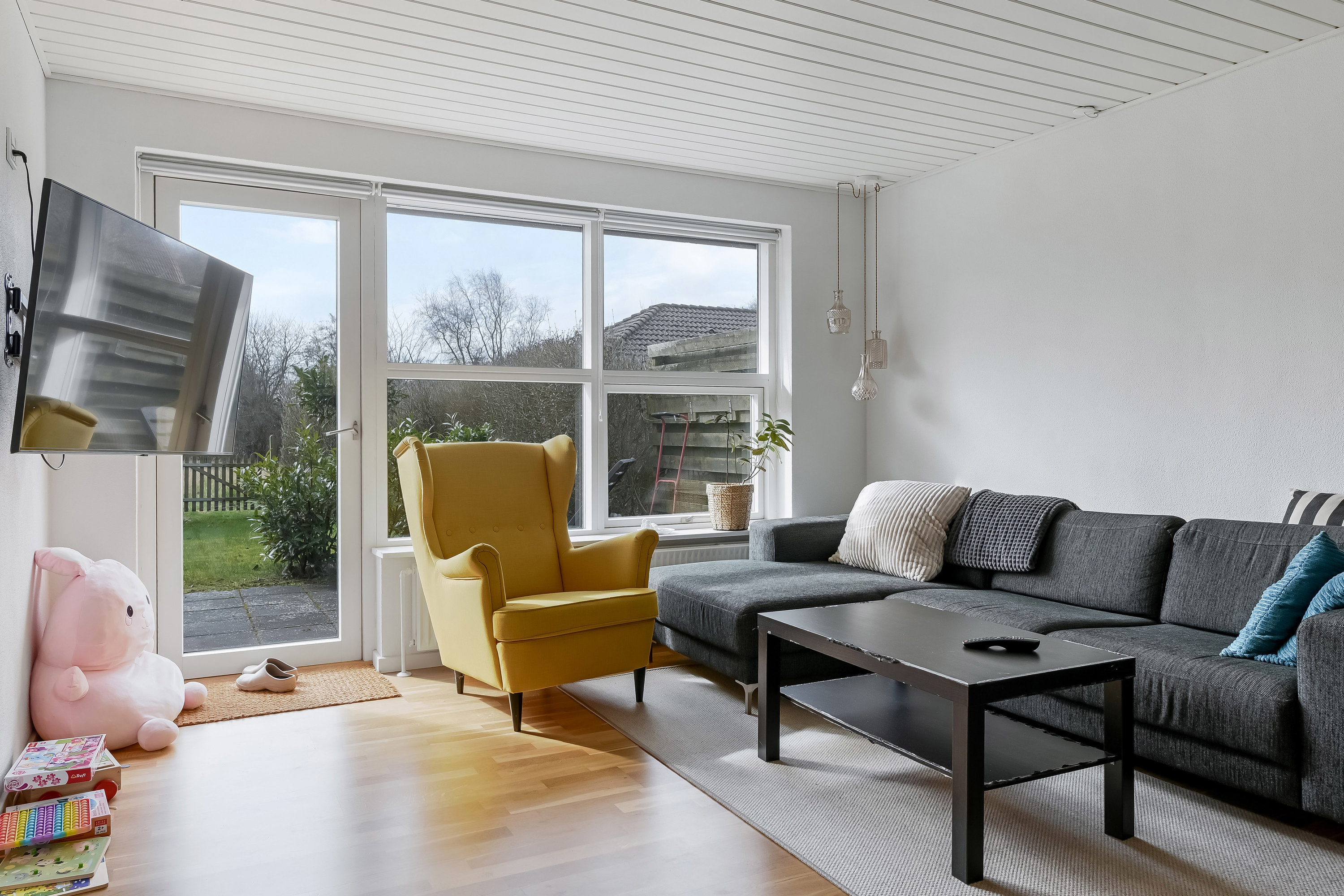 Fremhævet stue billede i fuldskærmstilstand. Billede af Buntmagervej 46, 6710 Esbjerg V