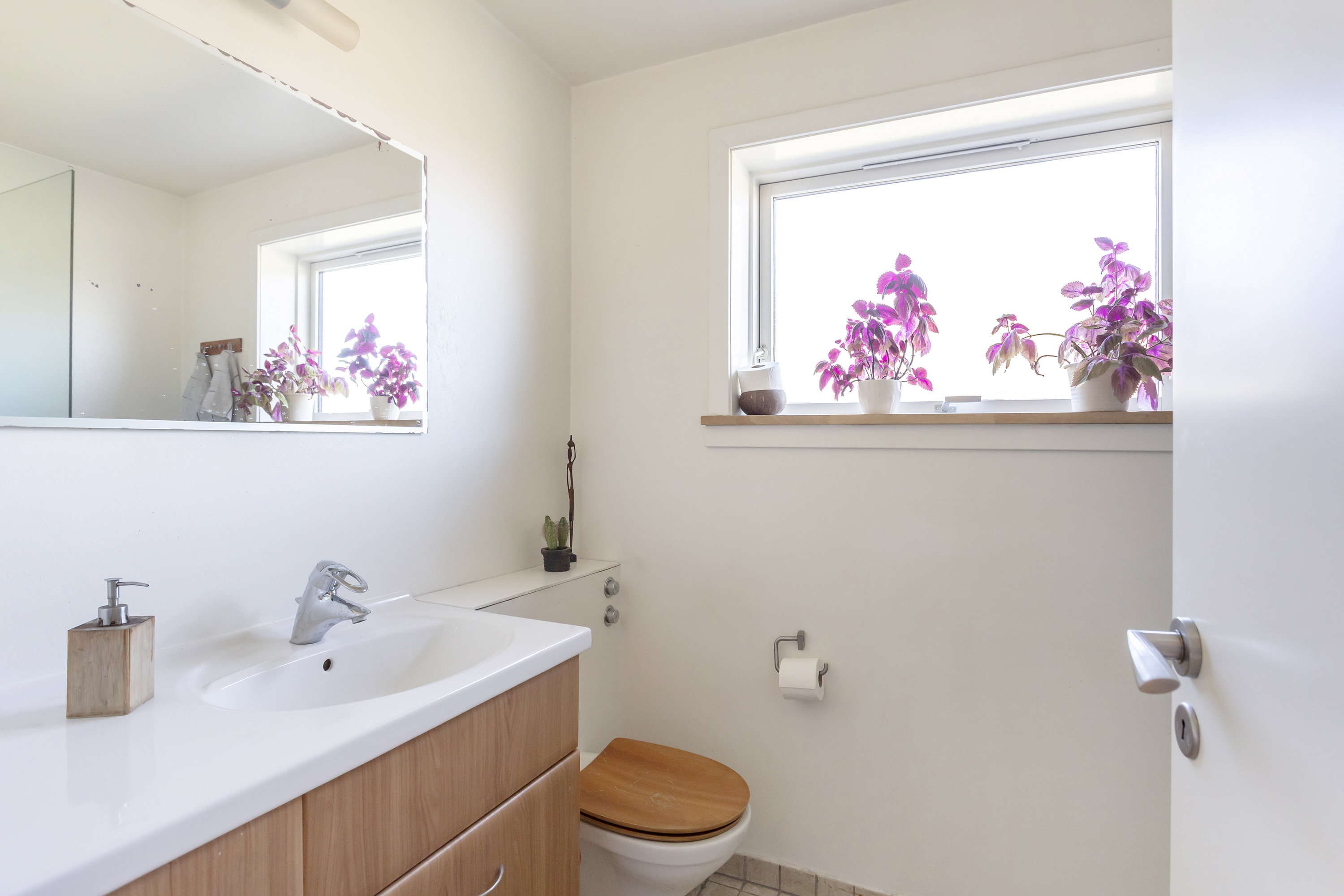 Fremhævet  billede i fuldskærmstilstand. Billede af Dueoddevej 6, 2770 Kastrup