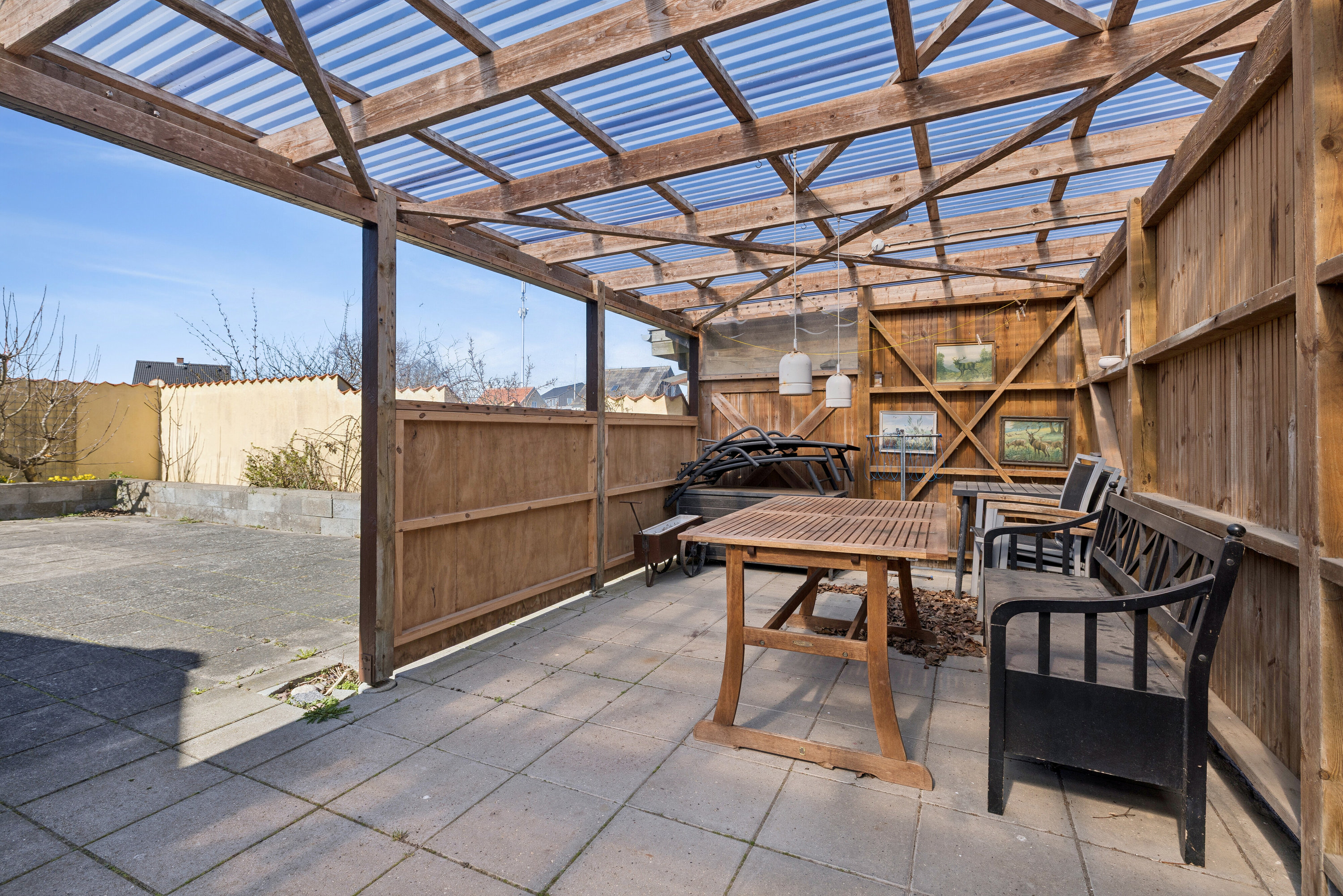 Fremhævet overdækket terrasse billede i fuldskærmstilstand. Billede af Strandgade 2, 5935 Bagenkop