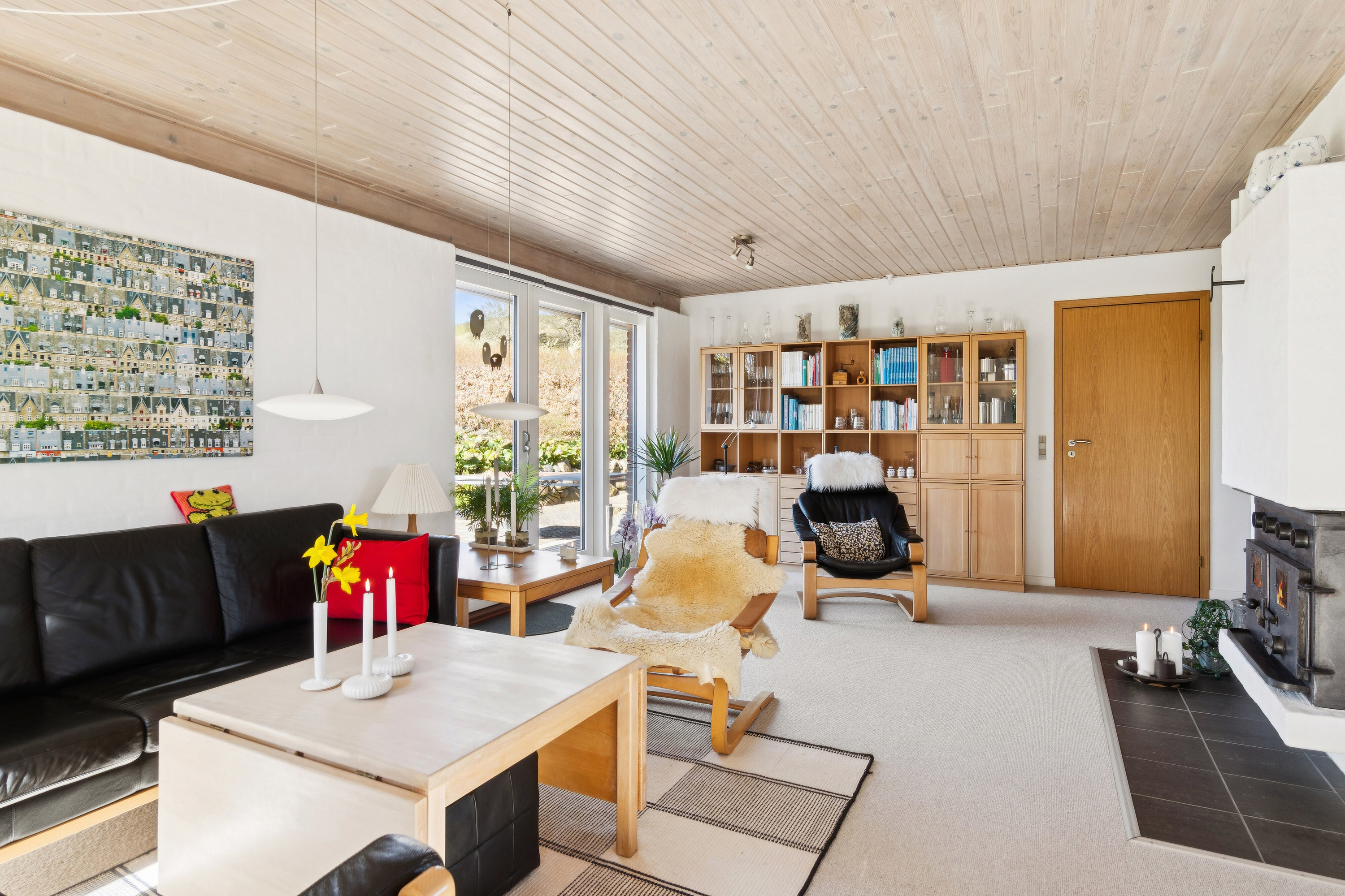 Fremhævet stue billede i fuldskærmstilstand. Billede af Fladehøj 33, 4534 Hørve