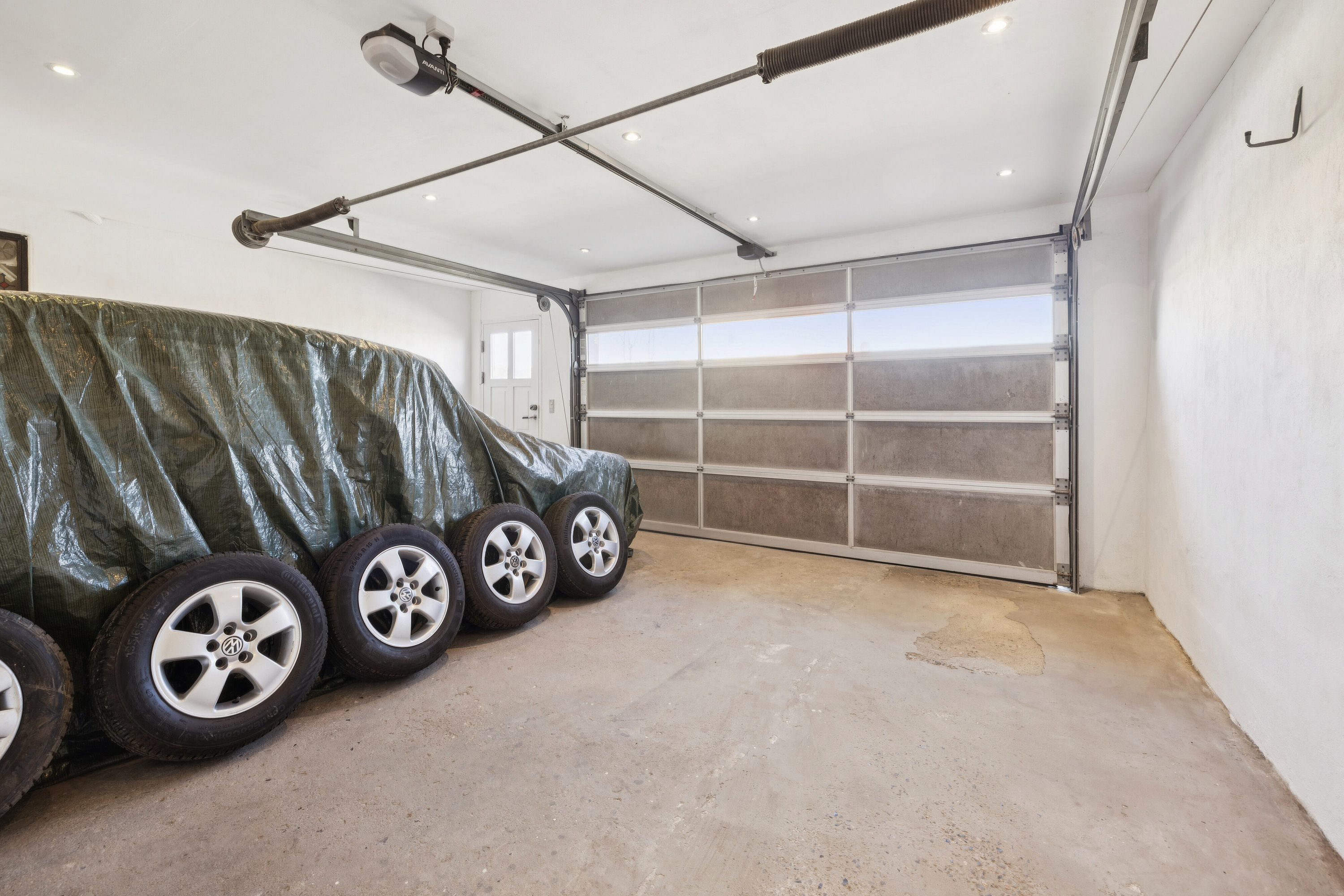 Fremhævet garage billede i fuldskærmstilstand. Billede af Søndre Landevej 27, Henninge, 5900 Rudkøbing