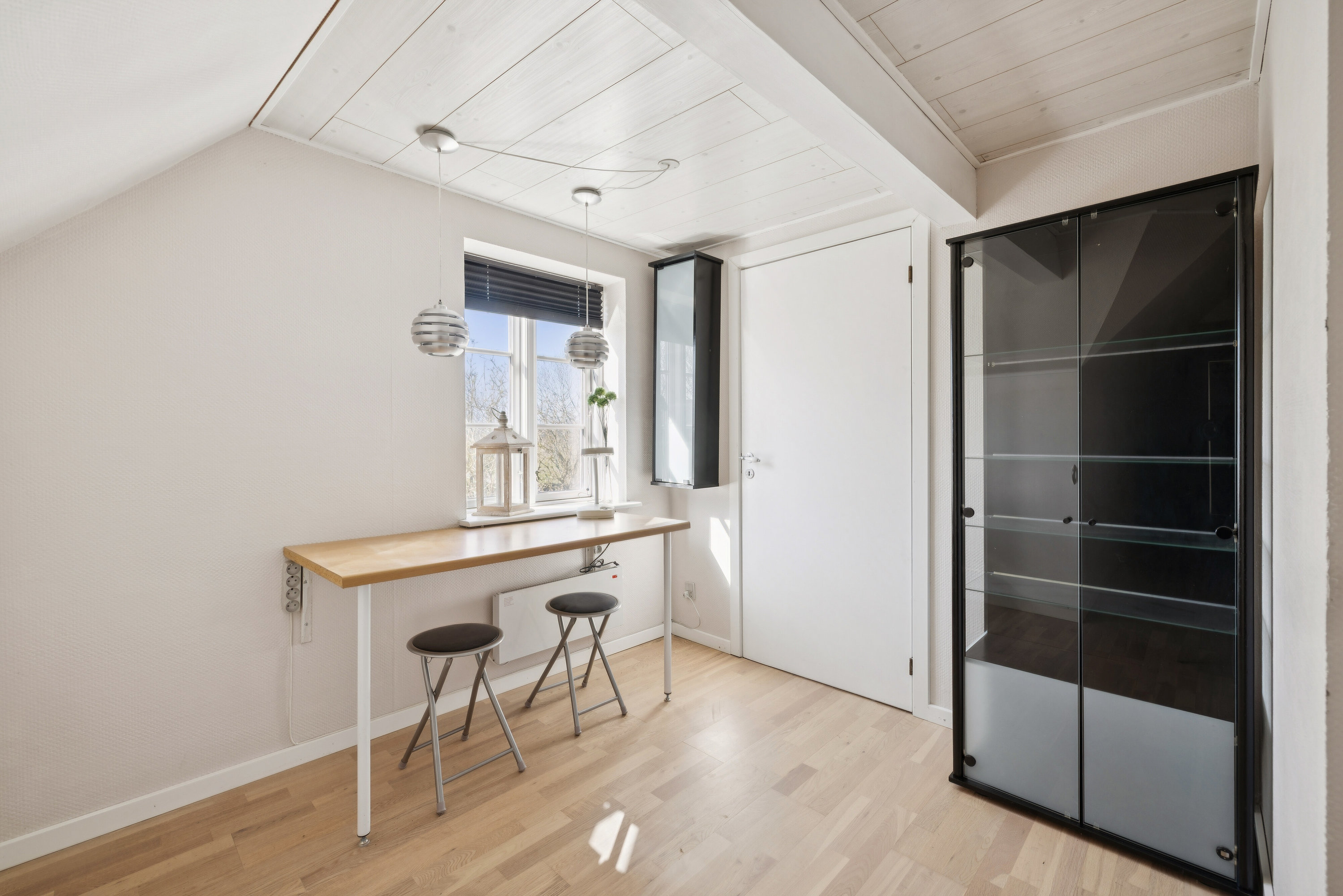 Fremhævet indendørs billede i fuldskærmstilstand. Billede af Søndre Landevej 27, Henninge, 5900 Rudkøbing