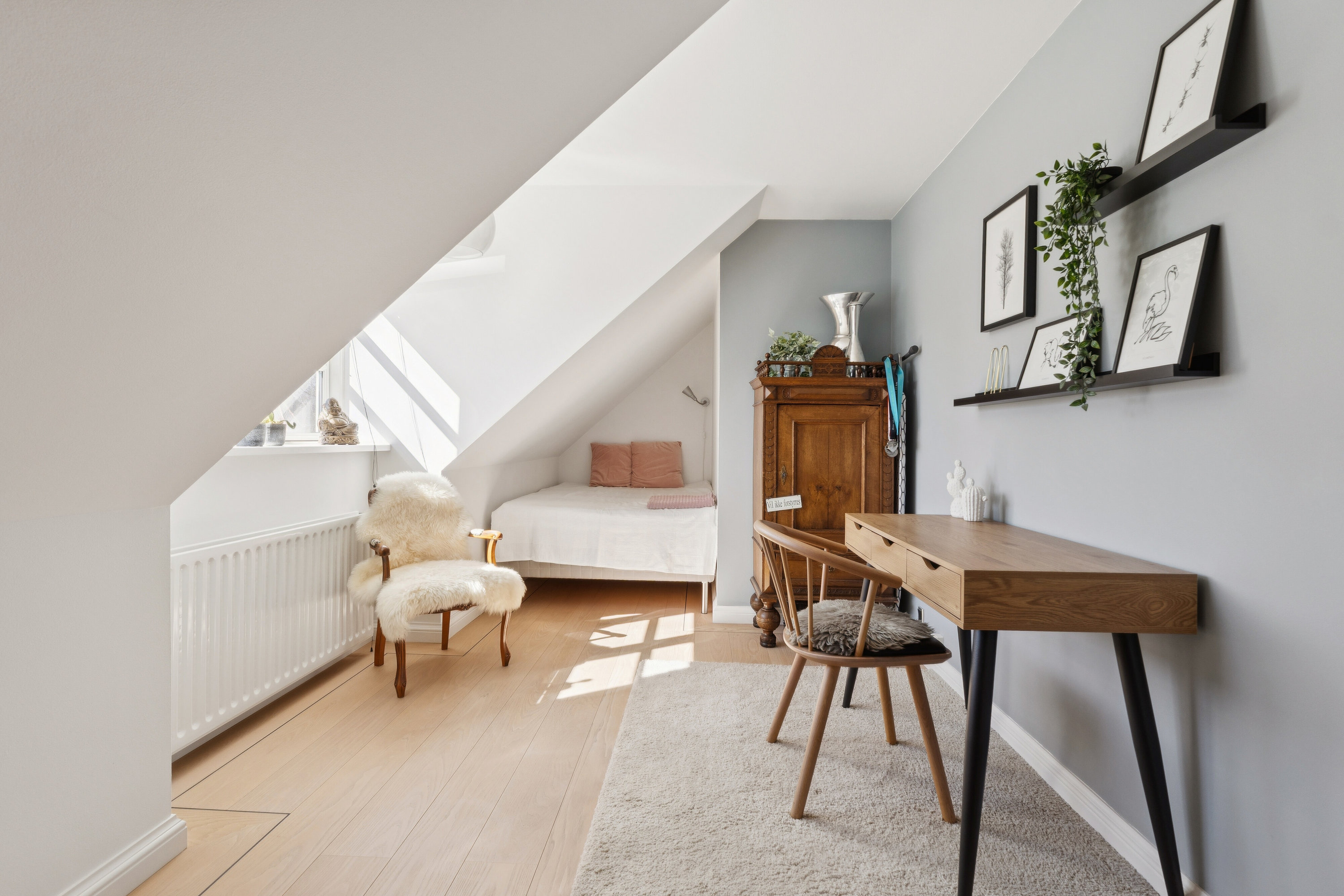 Fremhævet soveværelse billede i fuldskærmstilstand. Billede af Stadionvænget 5, Nørre Søby, 5792 Årslev