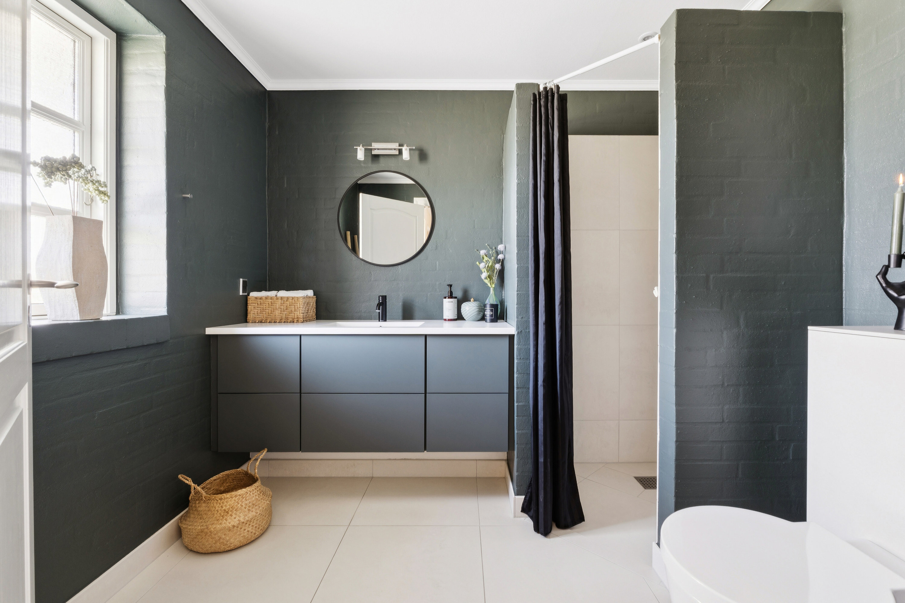 Fremhævet badeværelse billede i fuldskærmstilstand. Billede af Stadionvænget 5, Nørre Søby, 5792 Årslev