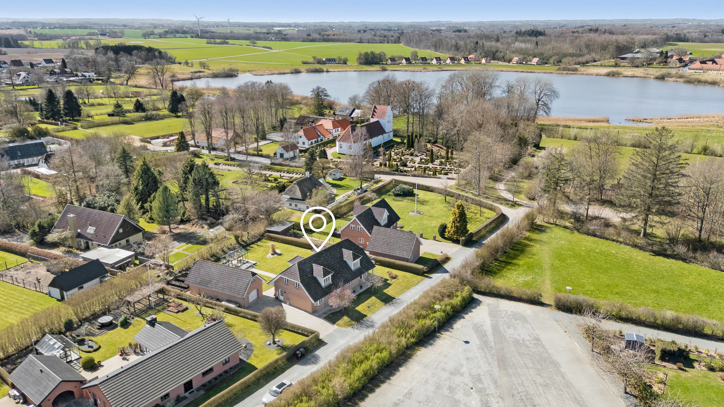 Fremhævet udsigt fra toppen billede i fuldskærmstilstand. Billede af Stadionvænget 5, Nørre Søby, 5792 Årslev