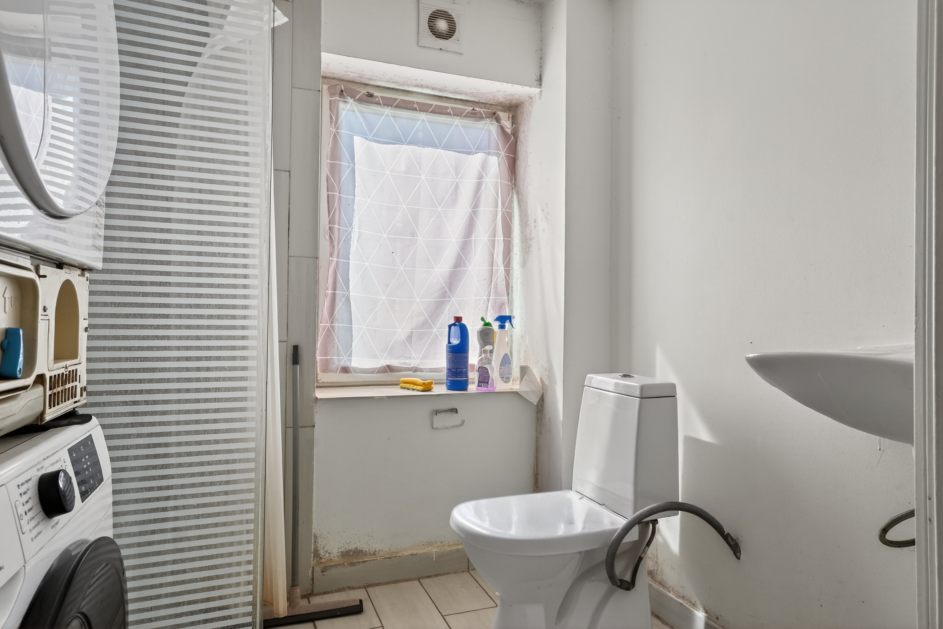 Fremhævet badeværelse billede i fuldskærmstilstand. Billede af Landevejen 52, Tuse, 4300 Holbæk