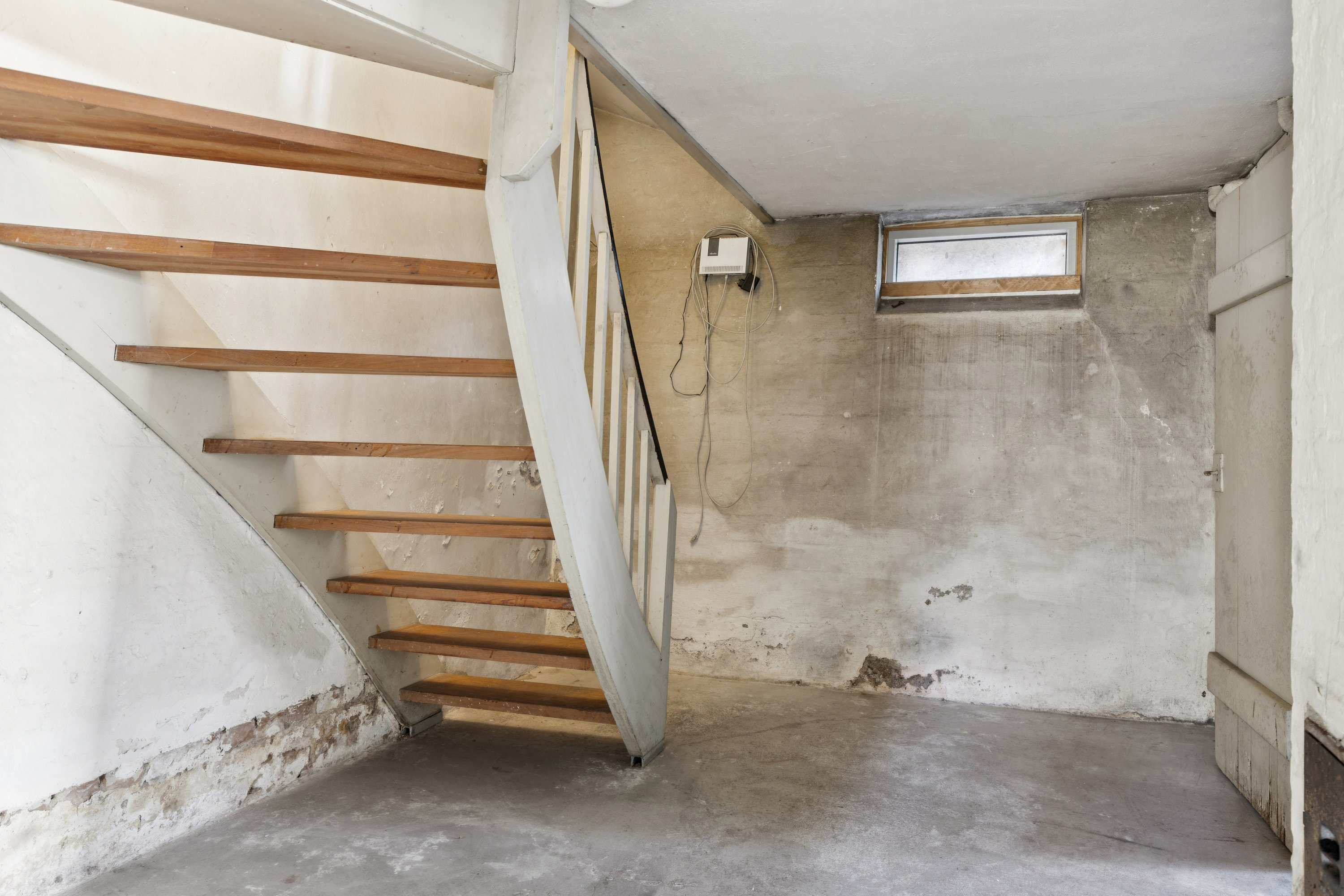 Fremhævet kælder billede i fuldskærmstilstand. Billede af Hovedgaden 3, 4520 Svinninge