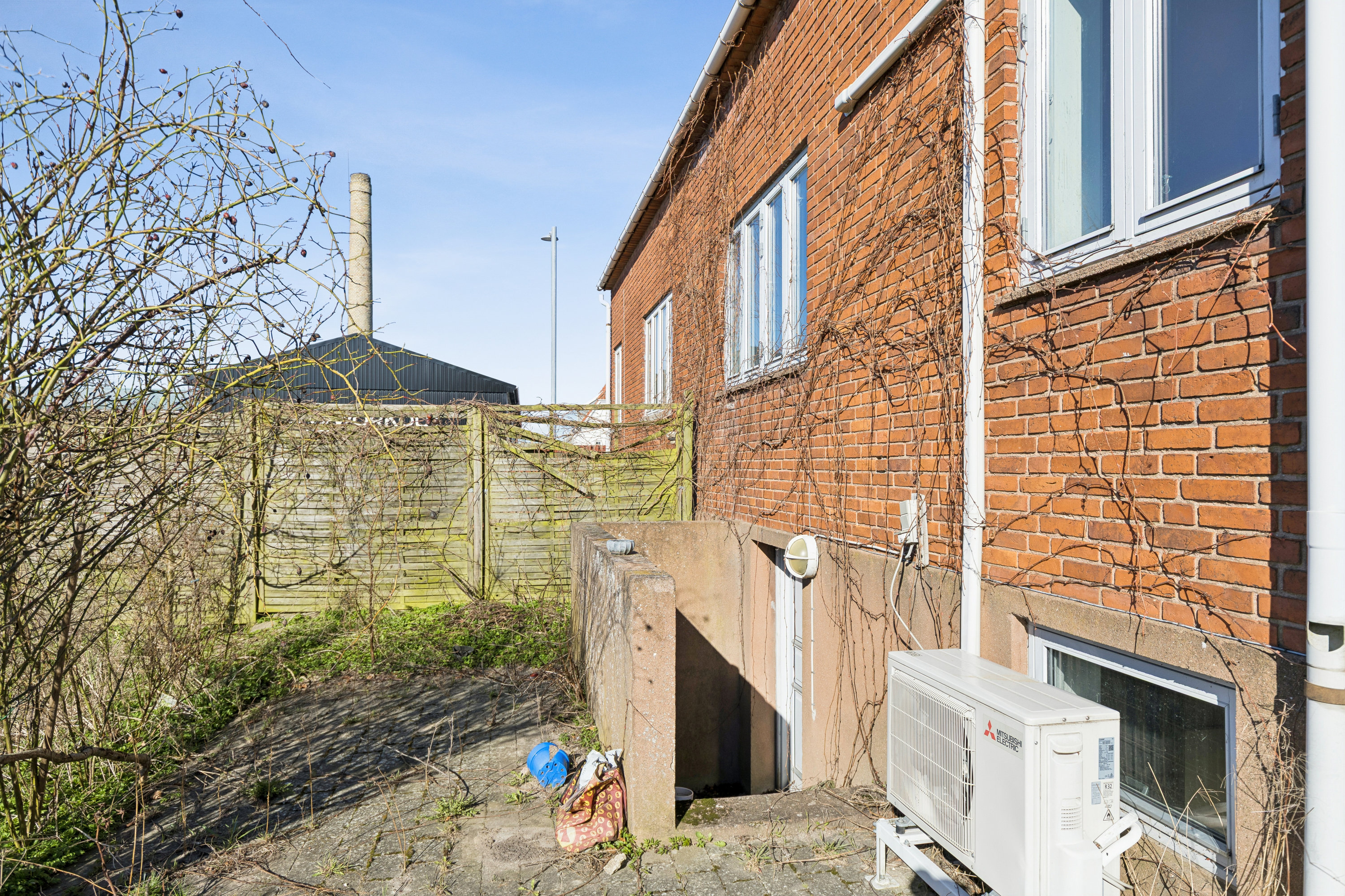 Fremhævet ejendom billede i fuldskærmstilstand. Billede af Hovedgaden 3, 4520 Svinninge