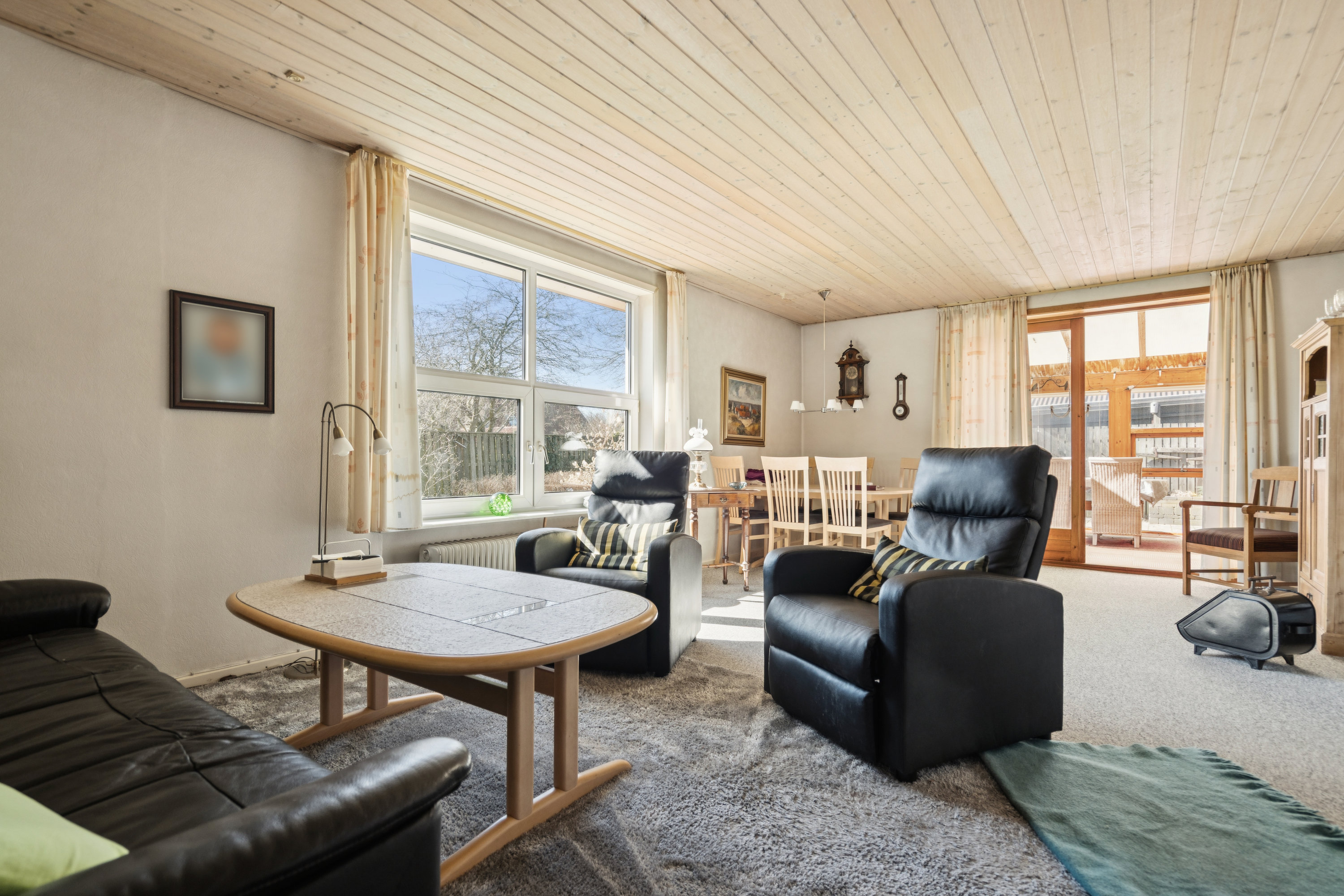 Fremhævet stue billede i fuldskærmstilstand. Billede af Tingvej 1, Horne, 9850 Hirtshals