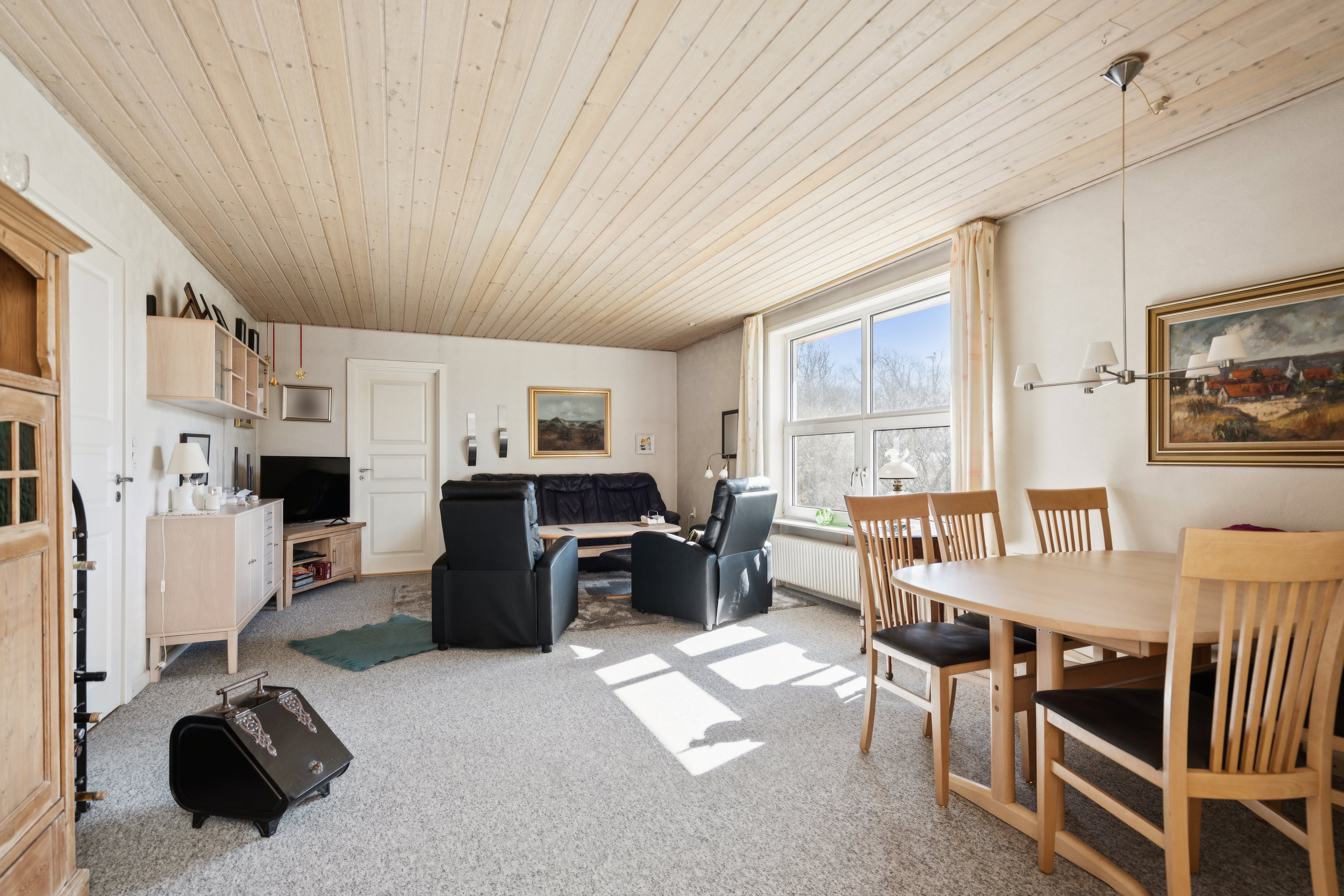 Fremhævet stue billede i fuldskærmstilstand. Billede af Tingvej 1, Horne, 9850 Hirtshals