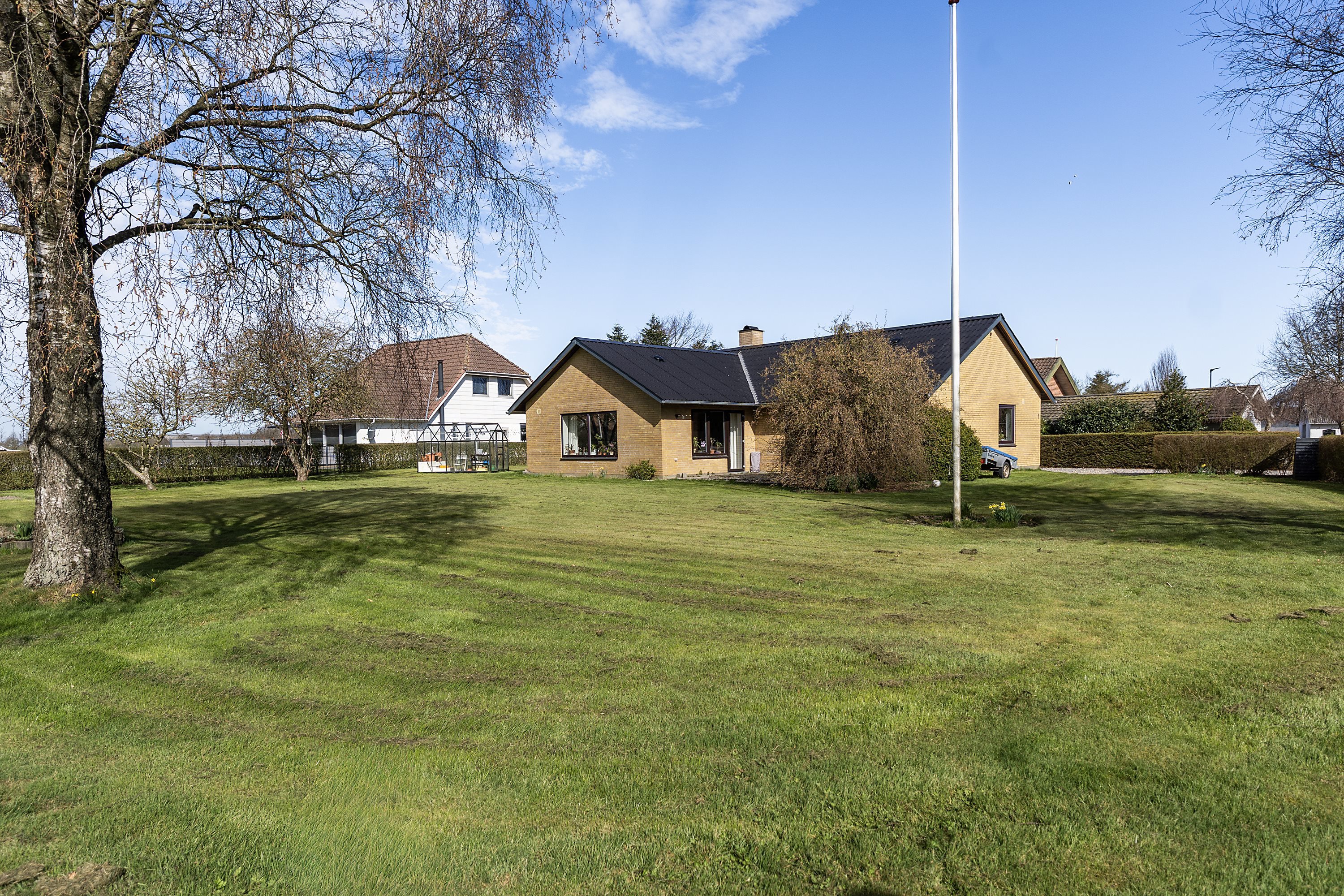 Fremhævet  billede i fuldskærmstilstand. Billede af Forsamlingshusvej 1, Hjerting, 6630 Rødding