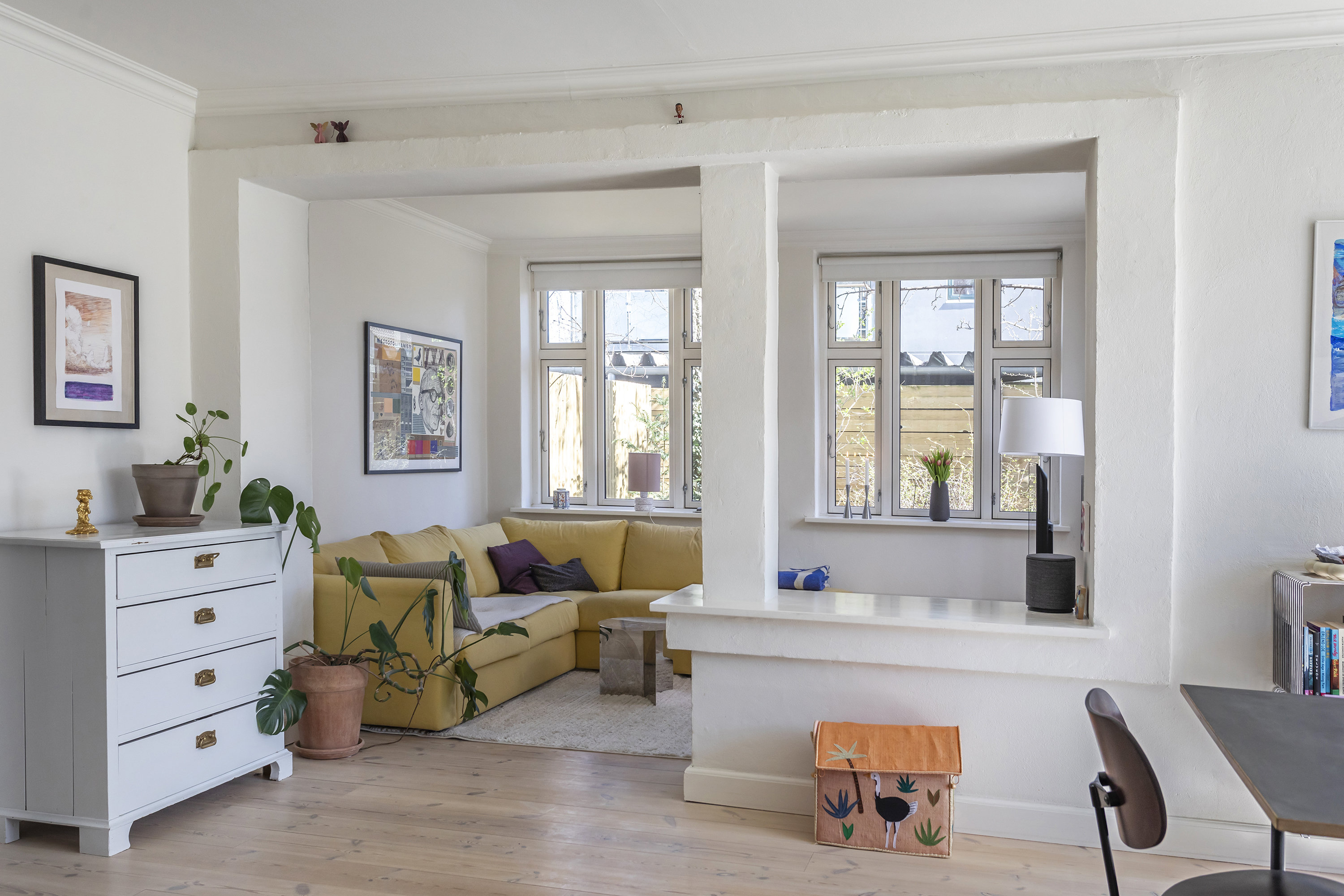 Fremhævet stue billede i fuldskærmstilstand. Billede af Thingvalla Allé 3, st.., 2300 København S