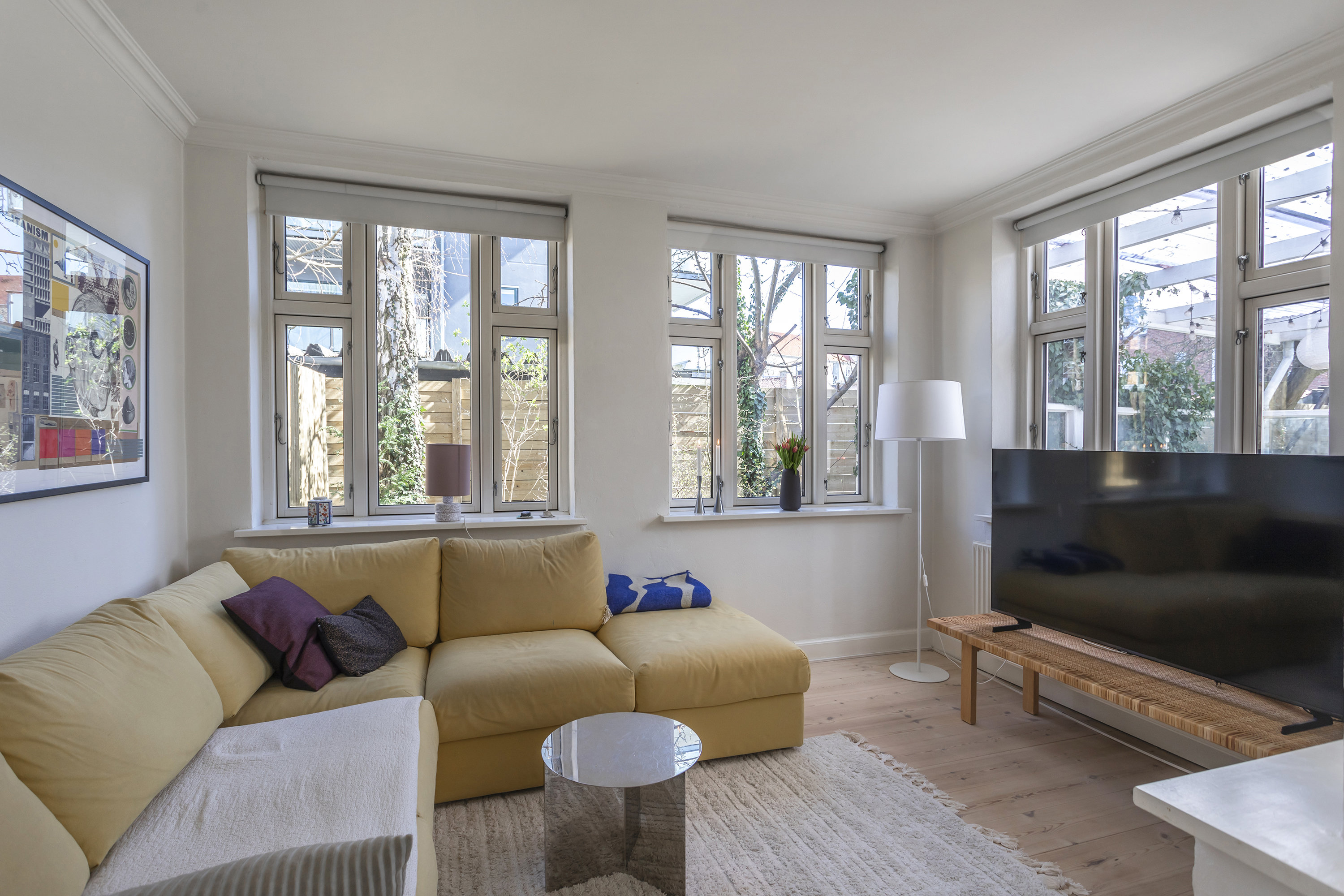 Fremhævet stue billede i fuldskærmstilstand. Billede af Thingvalla Allé 3, st.., 2300 København S