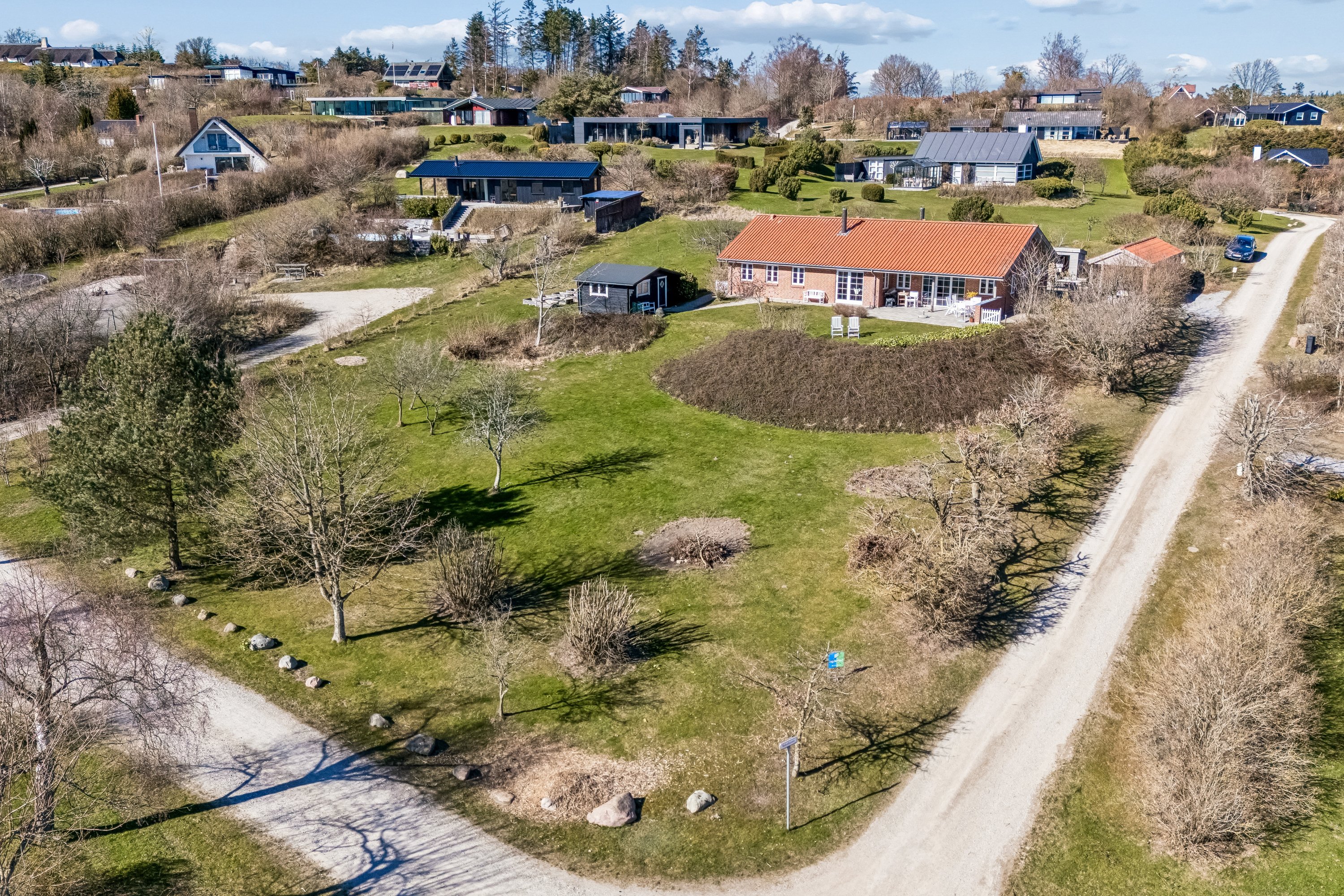 Fremhævet luftfoto billede i fuldskærmstilstand. Billede af Kalvehaven 18, Handrup Bakker, 8400 Ebeltoft
