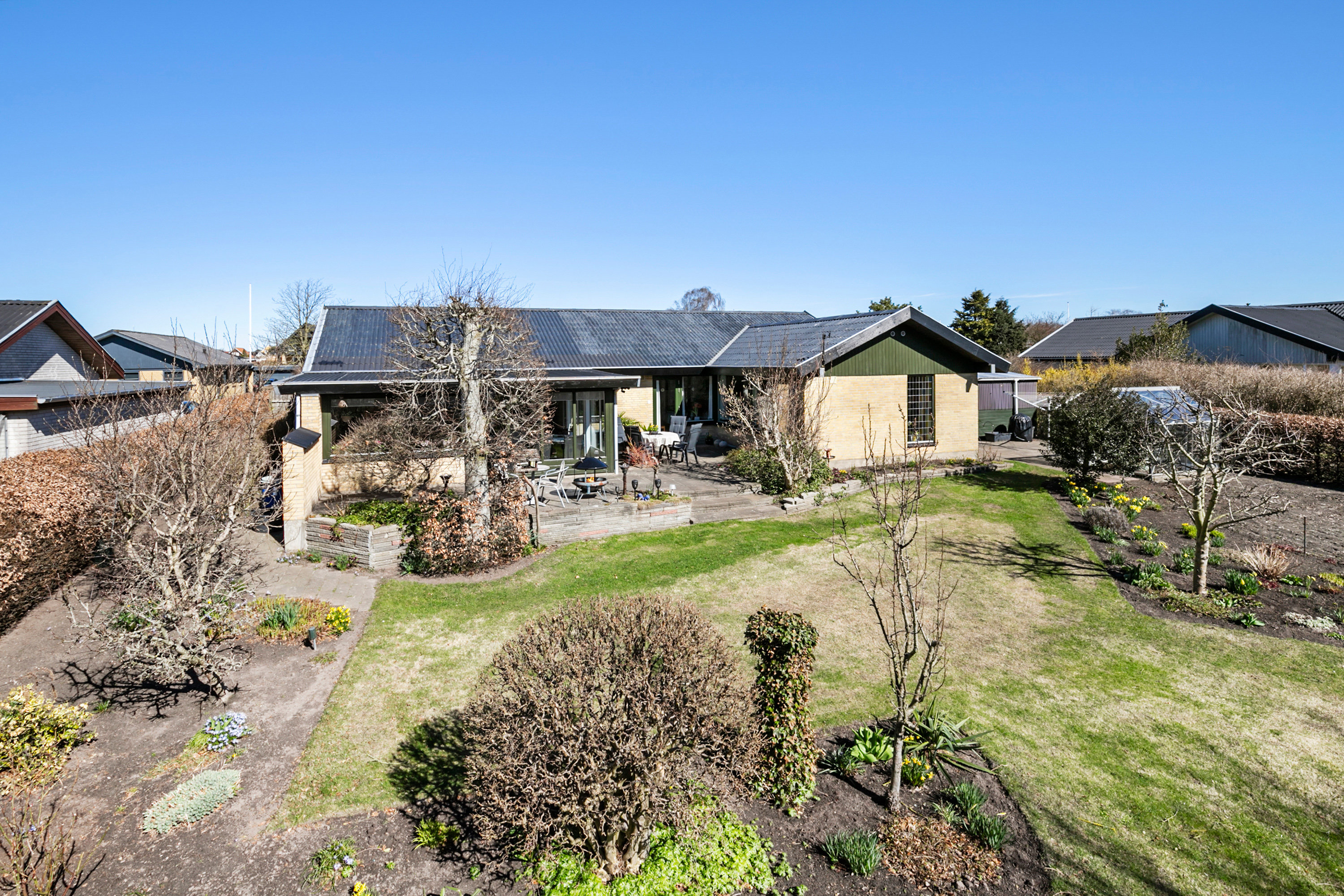 Fremhævet facade billede i fuldskærmstilstand. Billede af Pontoppidansgade 12, 9700 Brønderslev