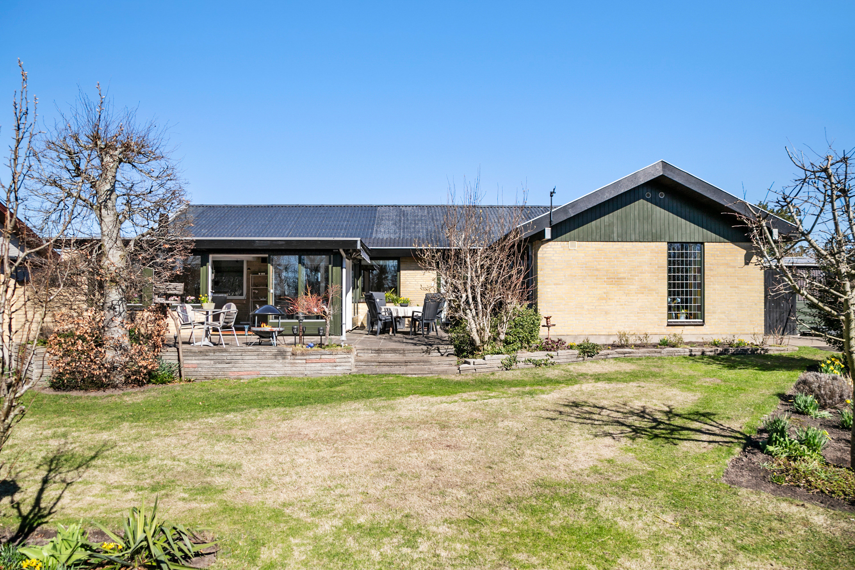 Fremhævet facade billede i fuldskærmstilstand. Billede af Pontoppidansgade 12, 9700 Brønderslev