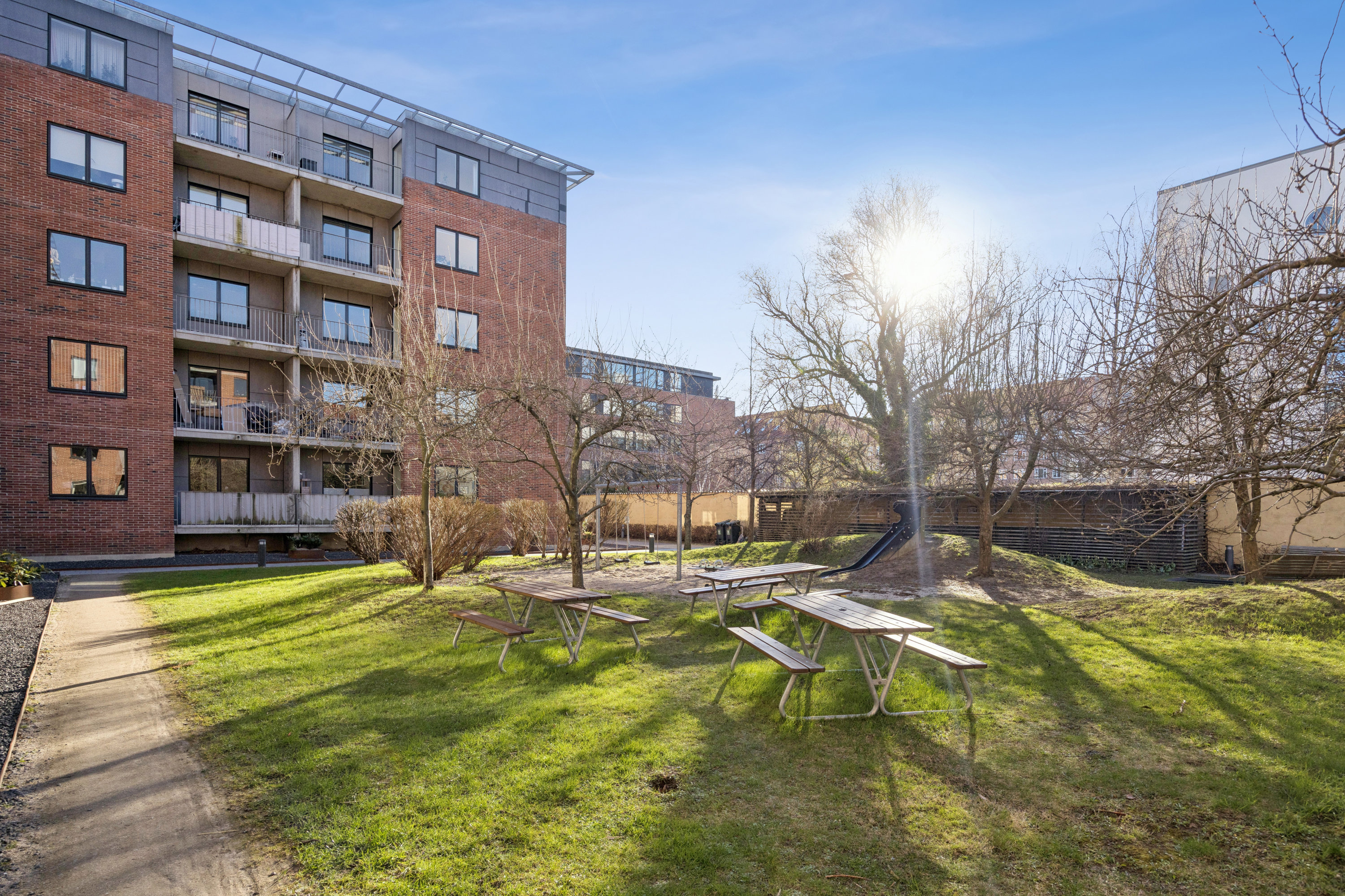 Fremhævet andet billede i fuldskærmstilstand. Billede af Nimbusparken 5, st.. 4., 2000 Frederiksberg