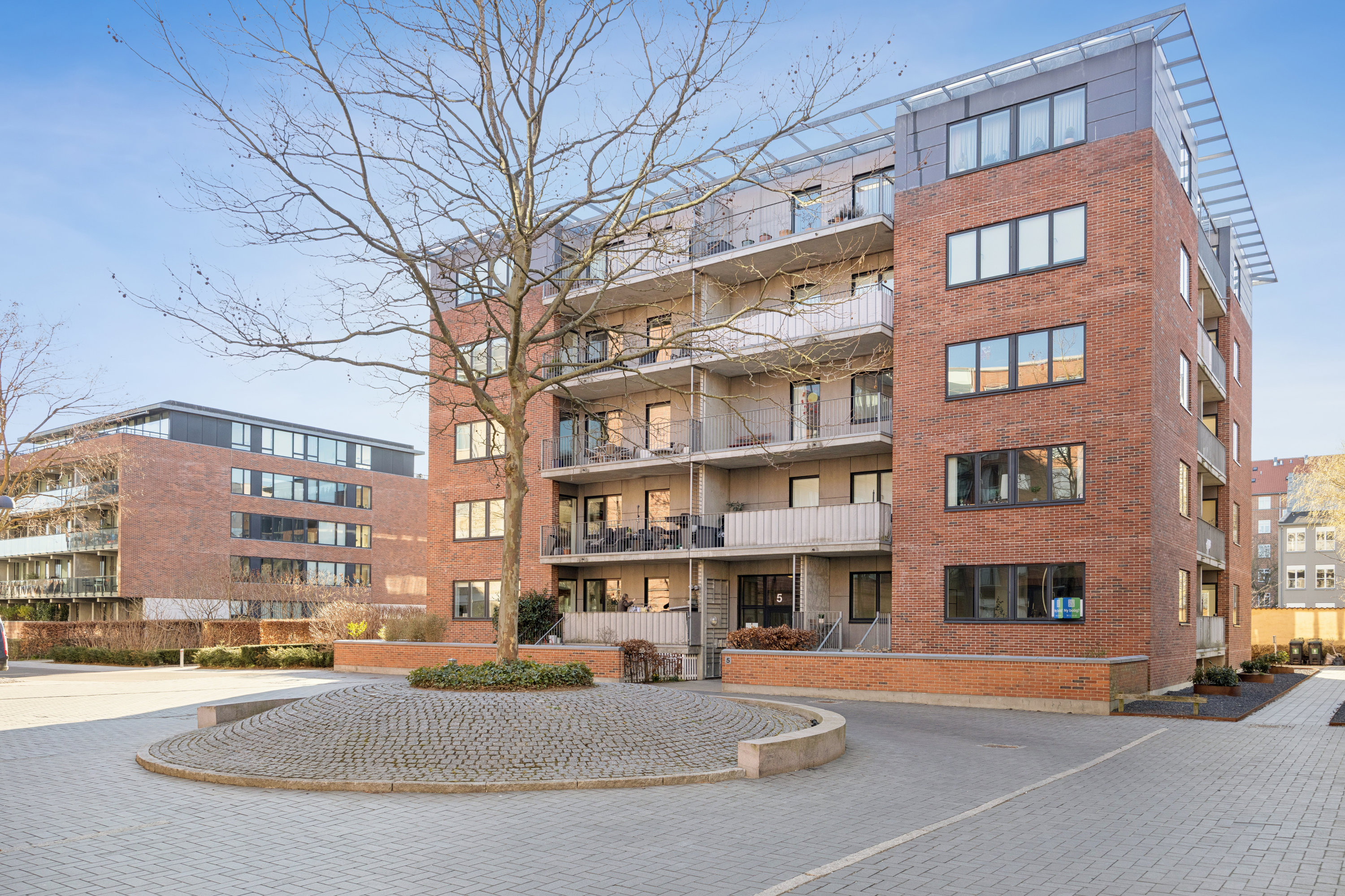 Fremhævet andet billede i fuldskærmstilstand. Billede af Nimbusparken 5, st.. 4., 2000 Frederiksberg