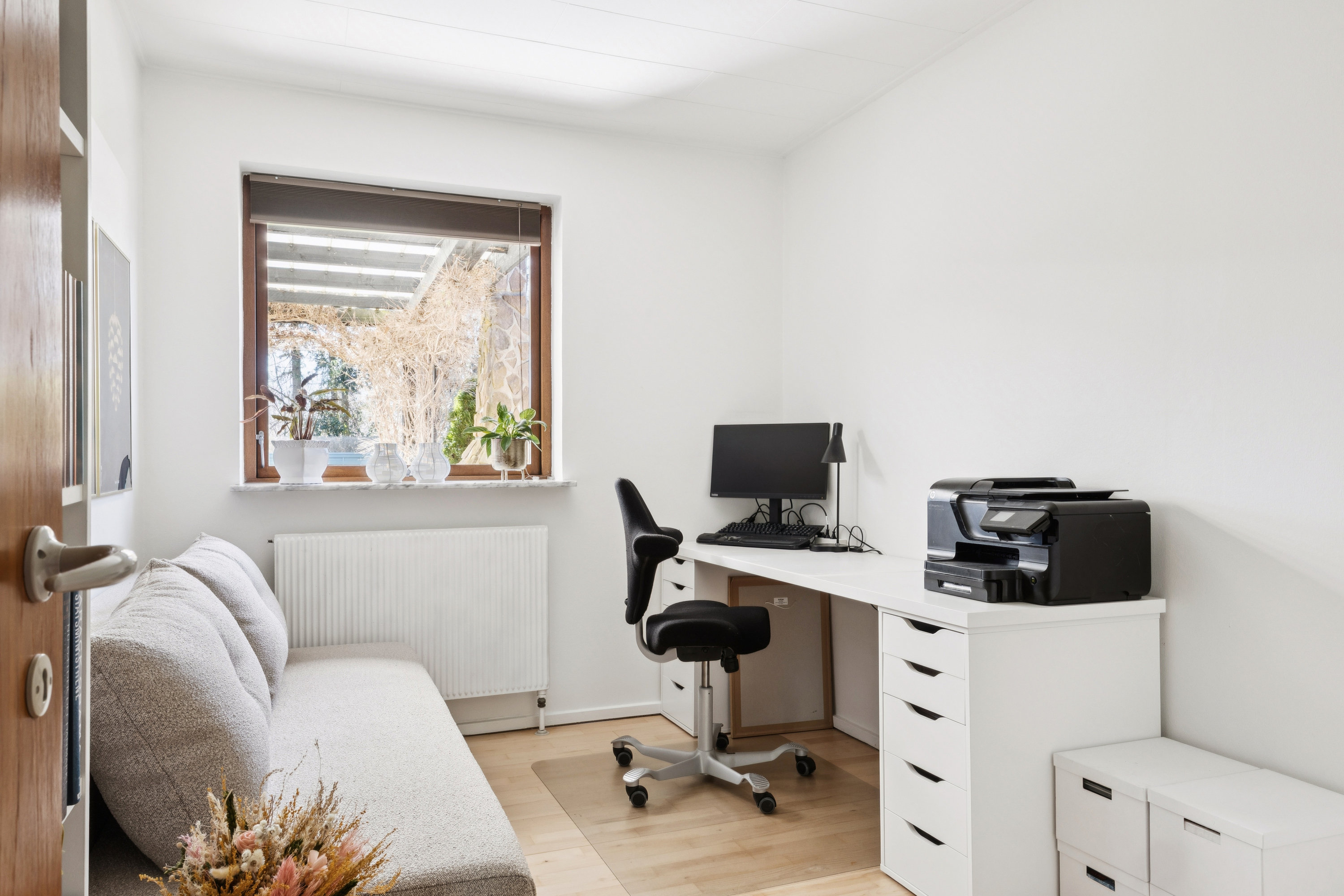 Fremhævet værelse billede i fuldskærmstilstand. Billede af Horseager 12, 2670 Greve