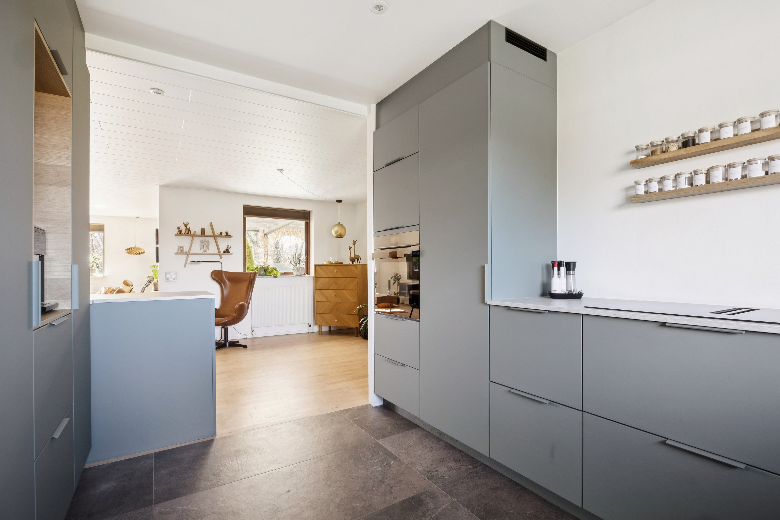 Fremhævet gang billede i fuldskærmstilstand. Billede af Horseager 12, 2670 Greve